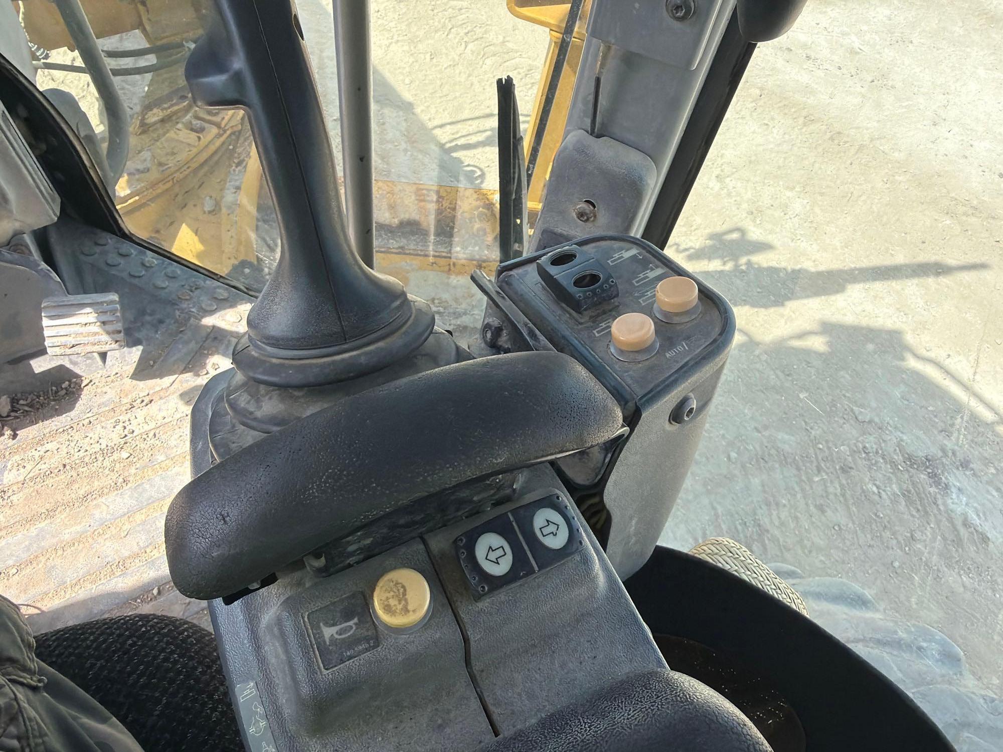 2007 Caterpillar 140M
