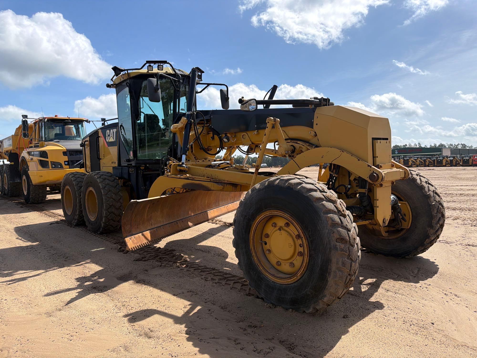 2010 Caterpillar 120M