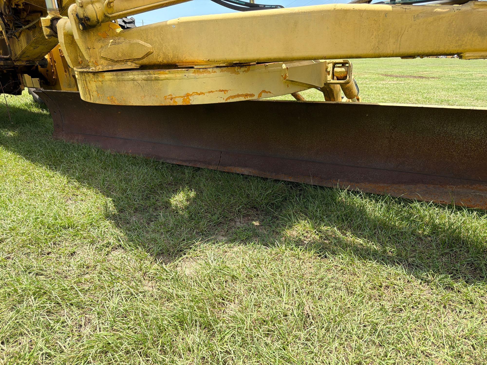 John Deere 570A
