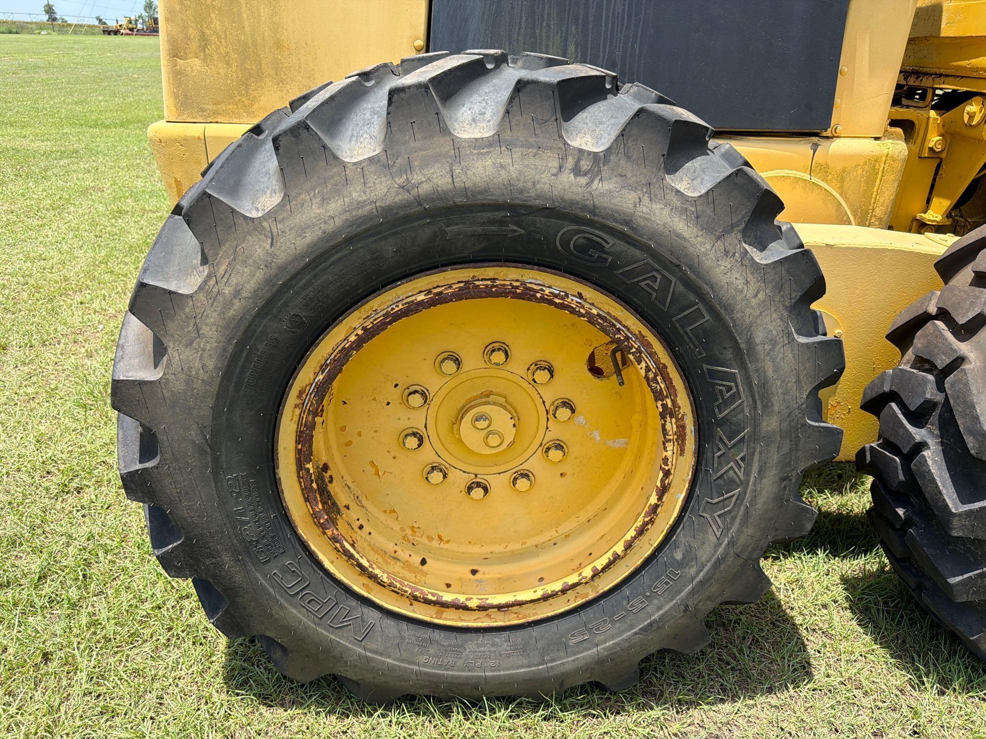 John Deere 570A