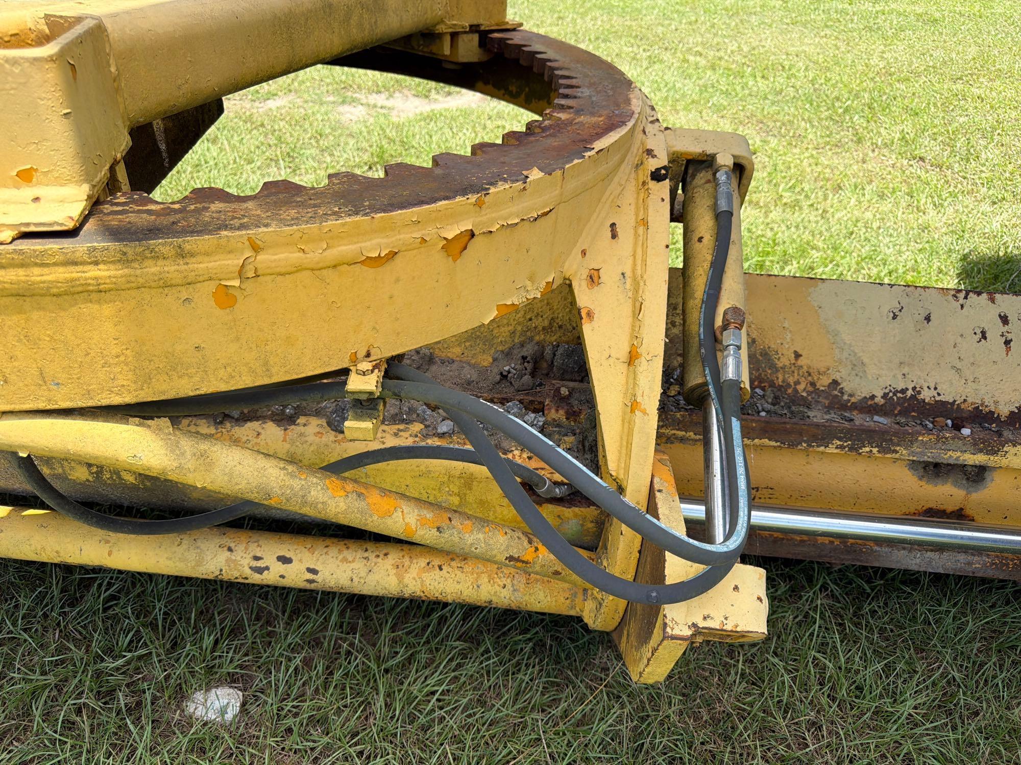 John Deere 570A