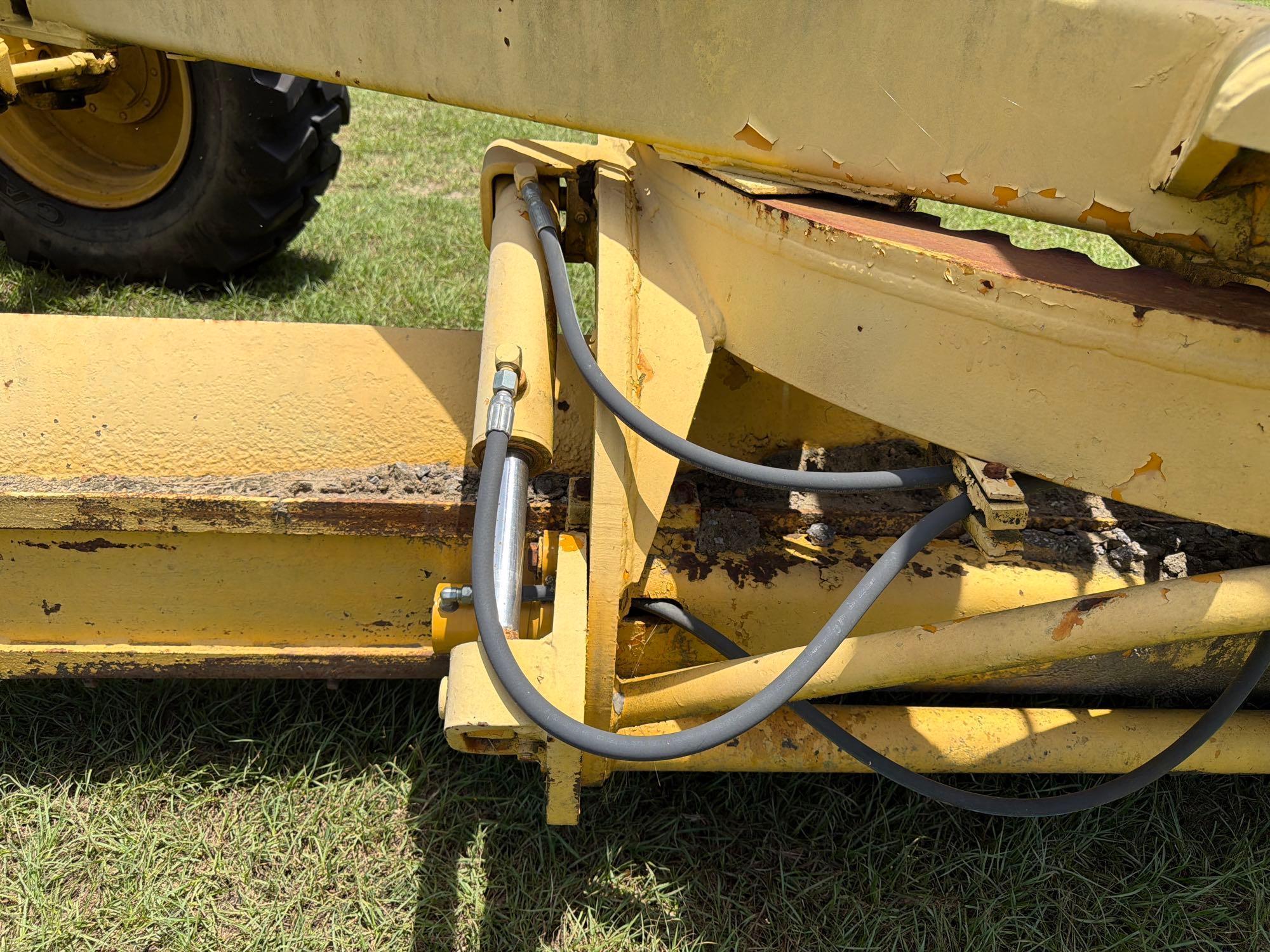 John Deere 570A