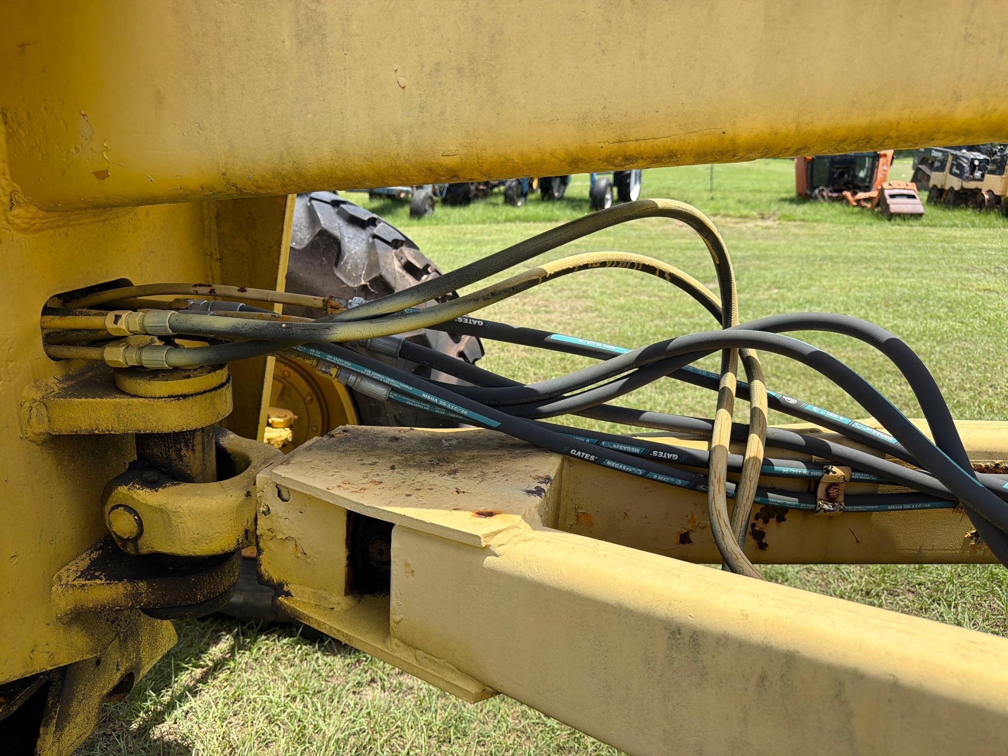 John Deere 570A