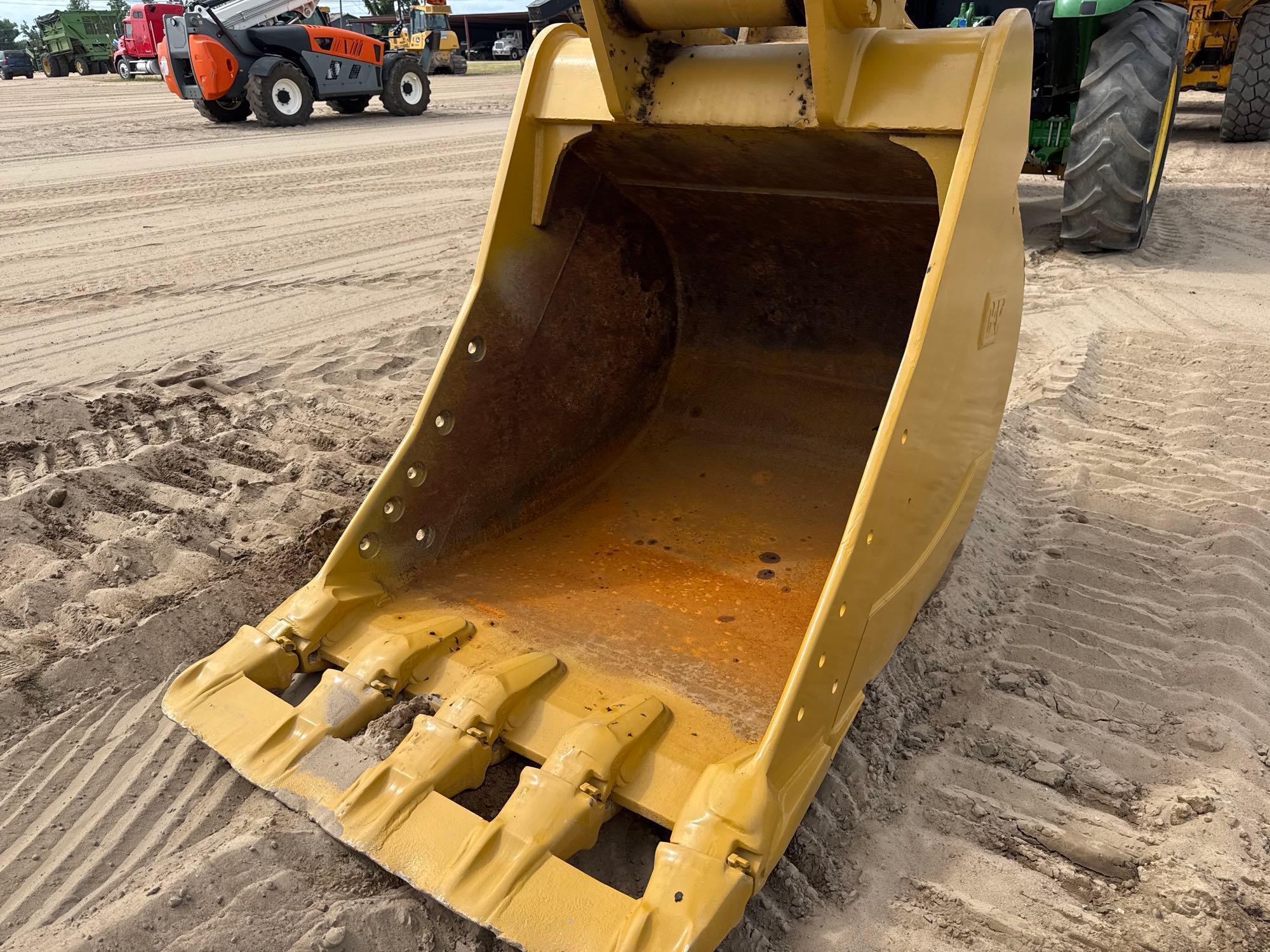 2019 Caterpillar 336