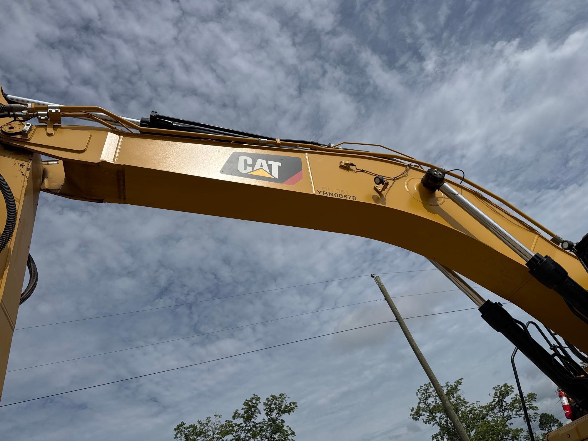 2019 Caterpillar 336