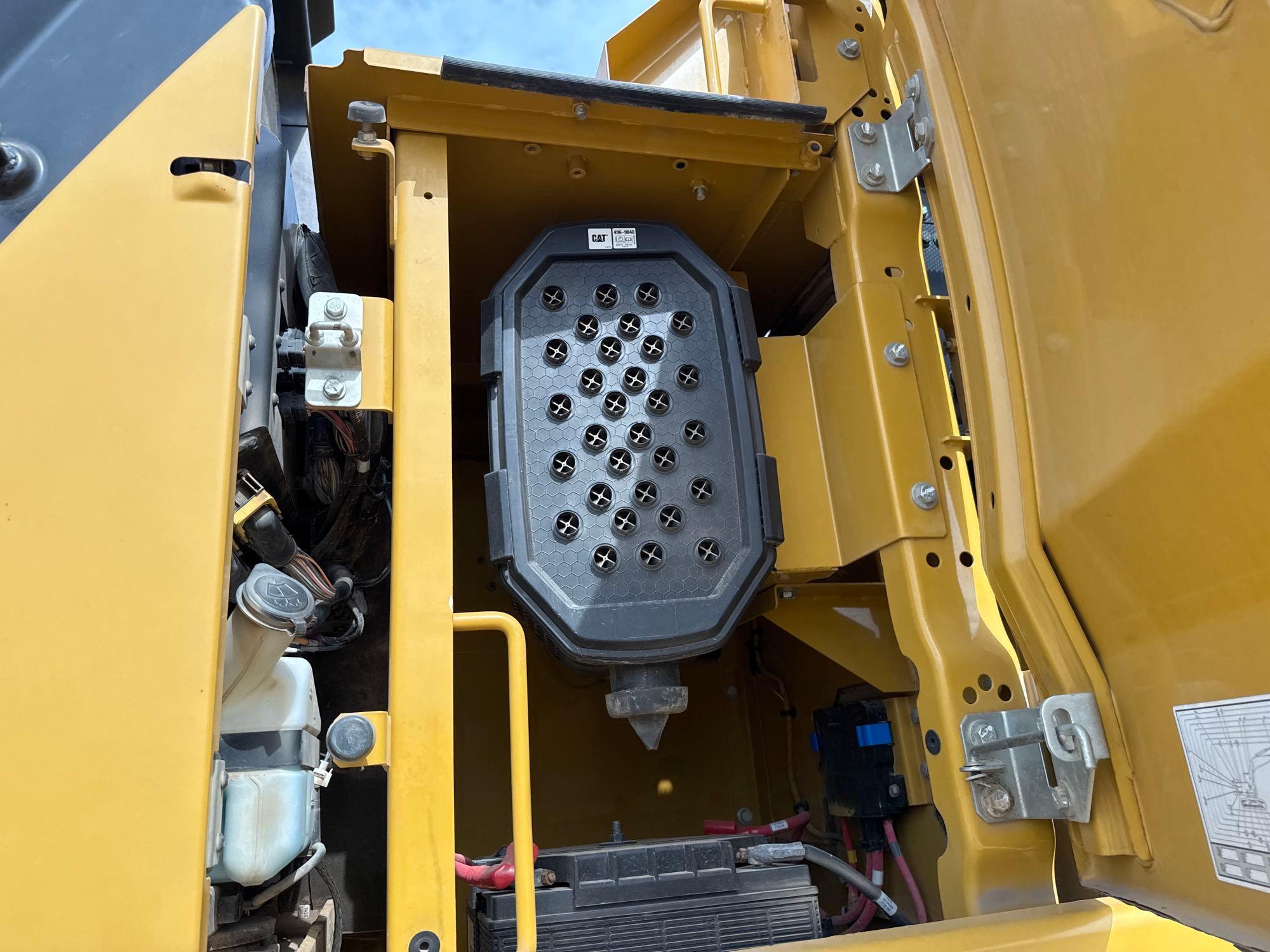 2019 Caterpillar 336
