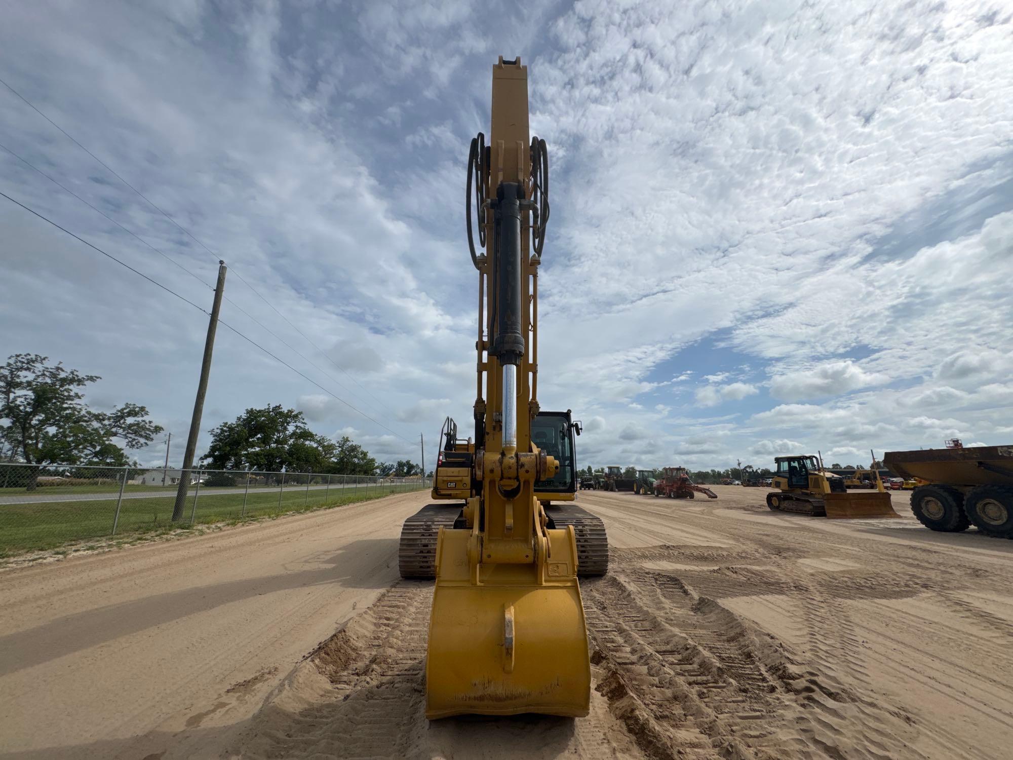 2019 Caterpillar 336