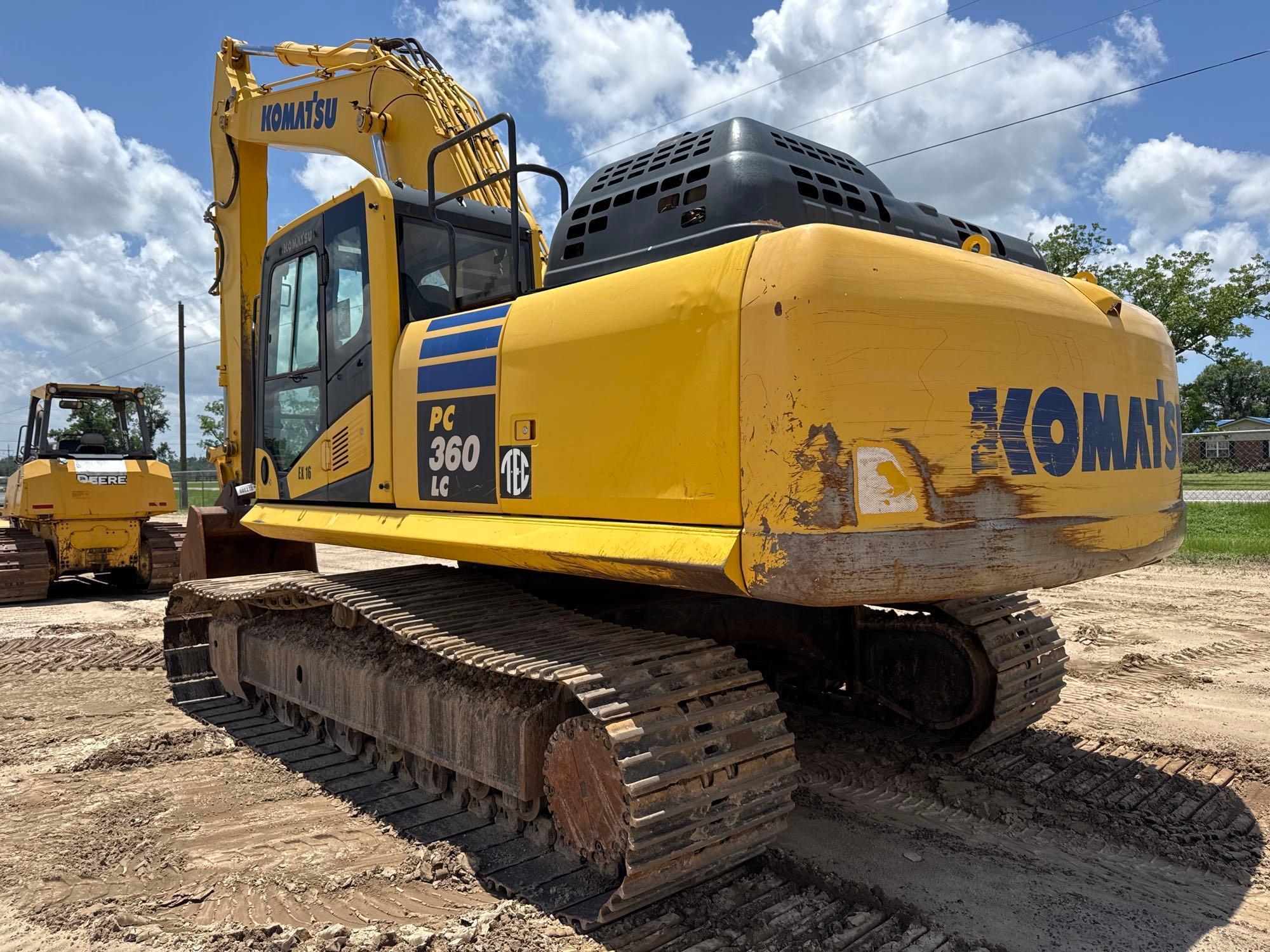 2016 Komatsu PC360LC