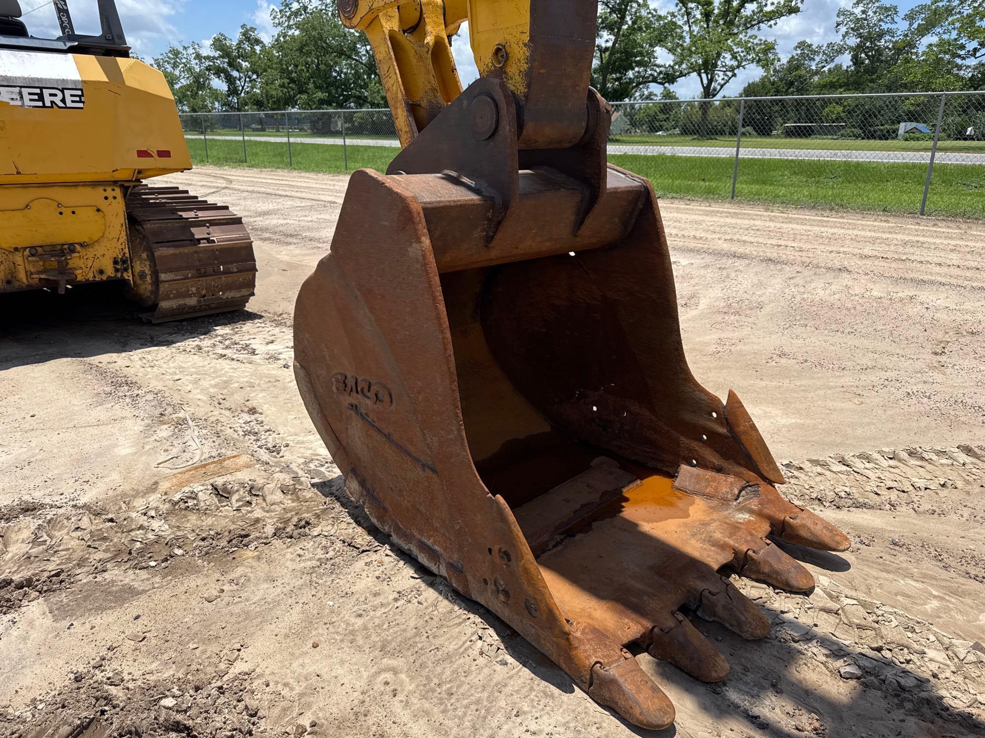 2016 Komatsu PC360LC