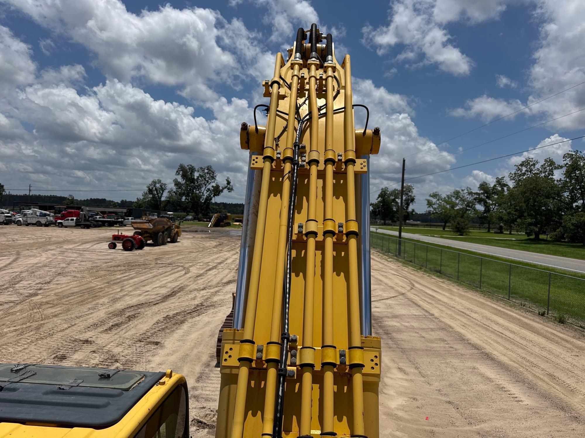 2016 Komatsu PC360LC
