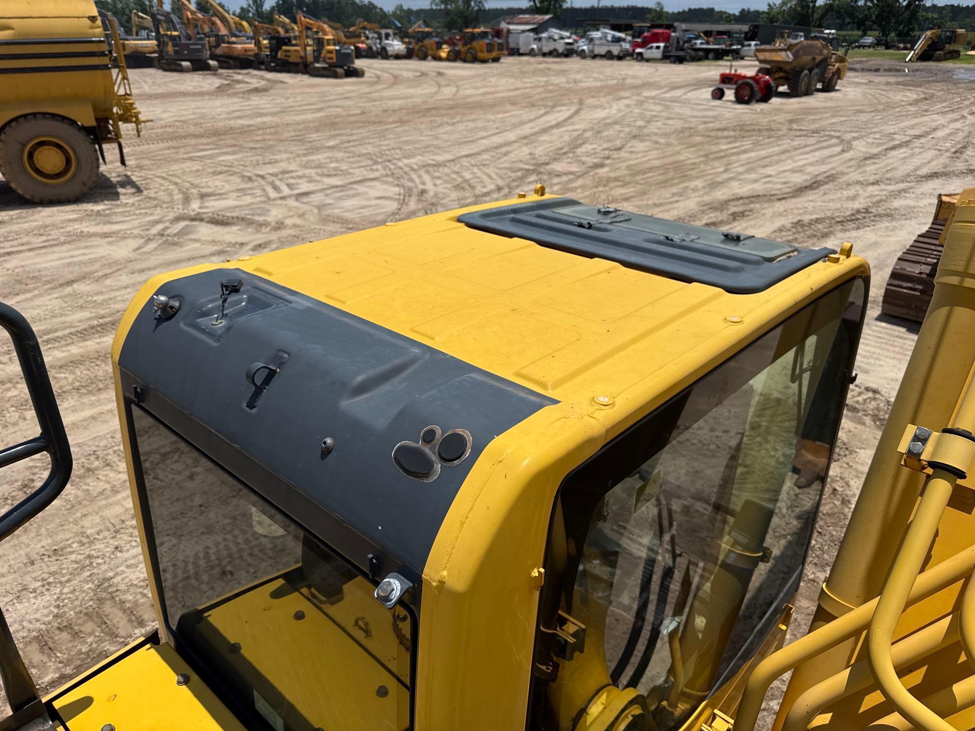 2016 Komatsu PC360LC