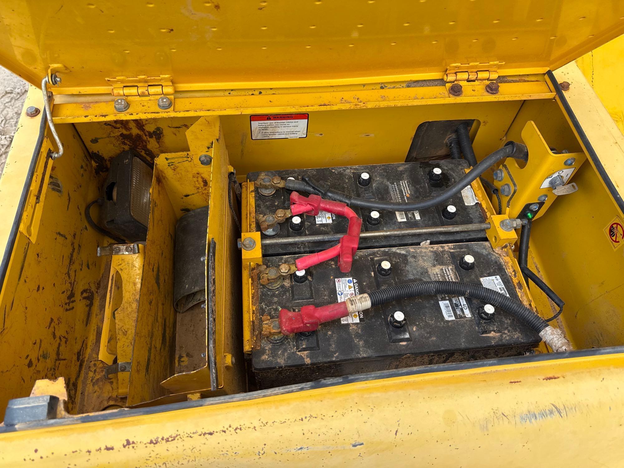2016 Komatsu PC360LC