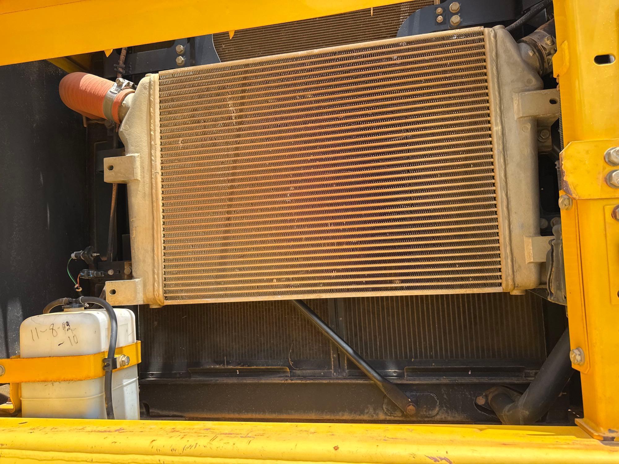 2016 Komatsu PC360LC