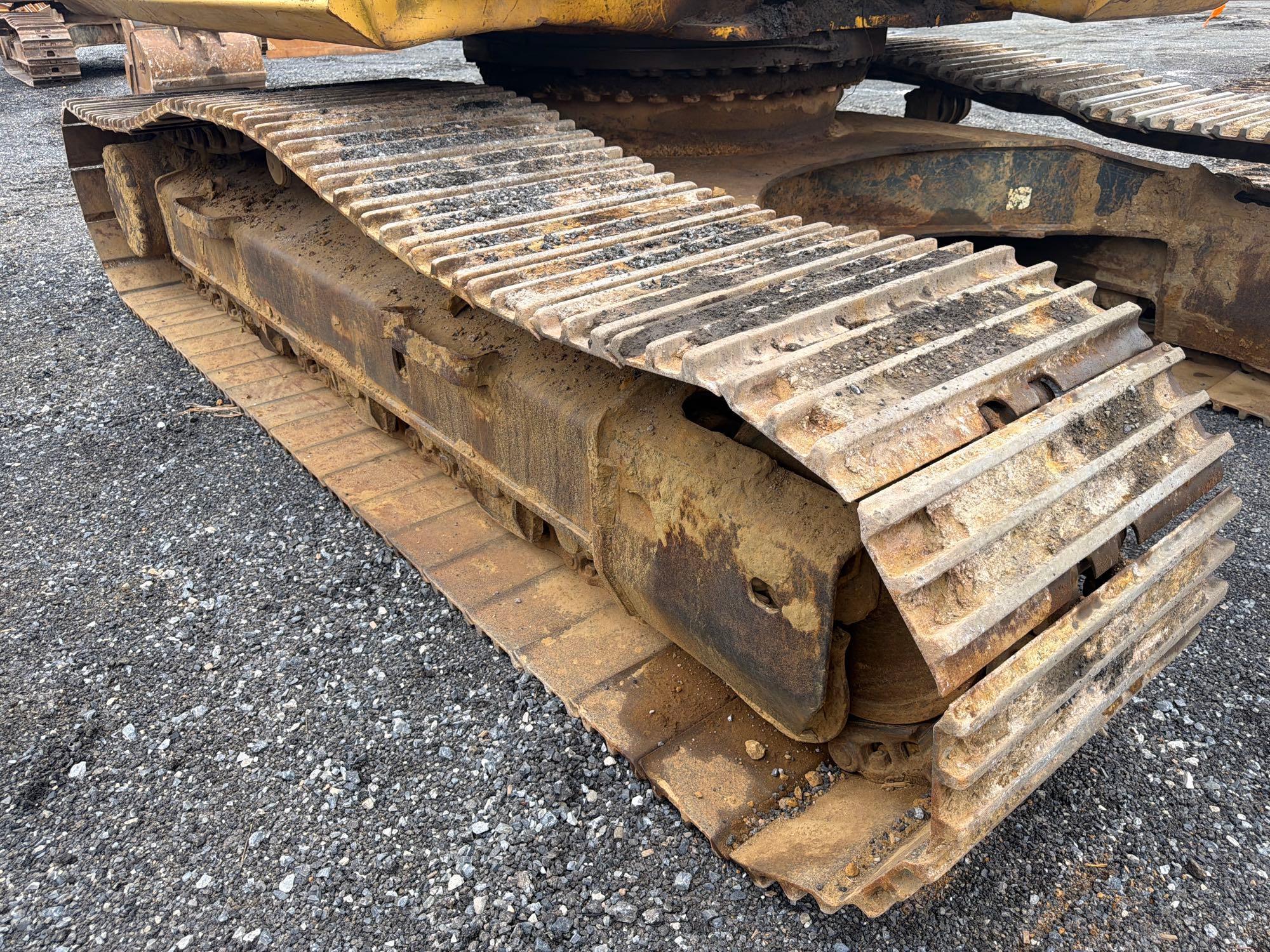 2014 Komatsu PC360LC-10