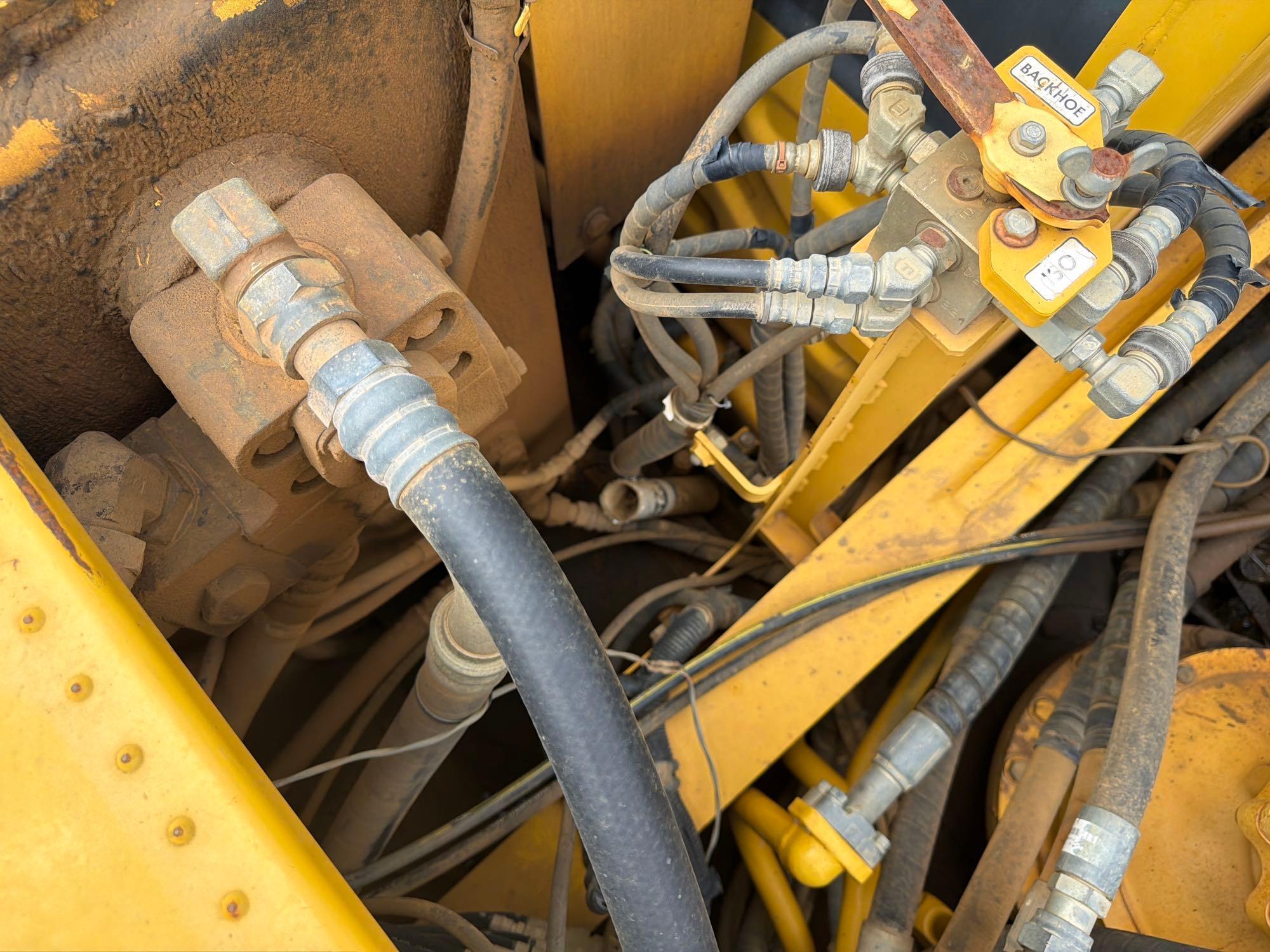 2014 Komatsu PC360LC-10