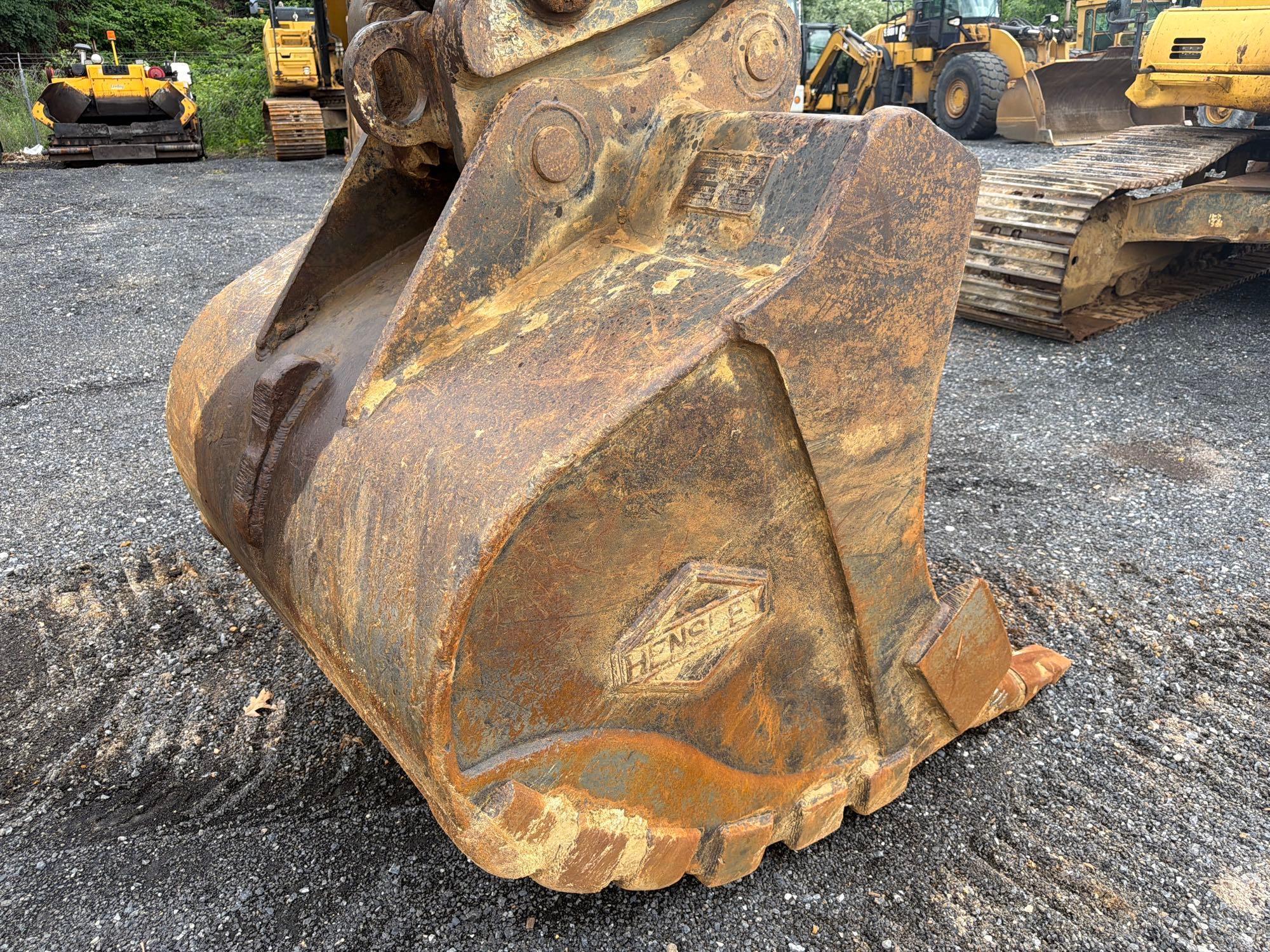 2014 Komatsu PC360LC-10