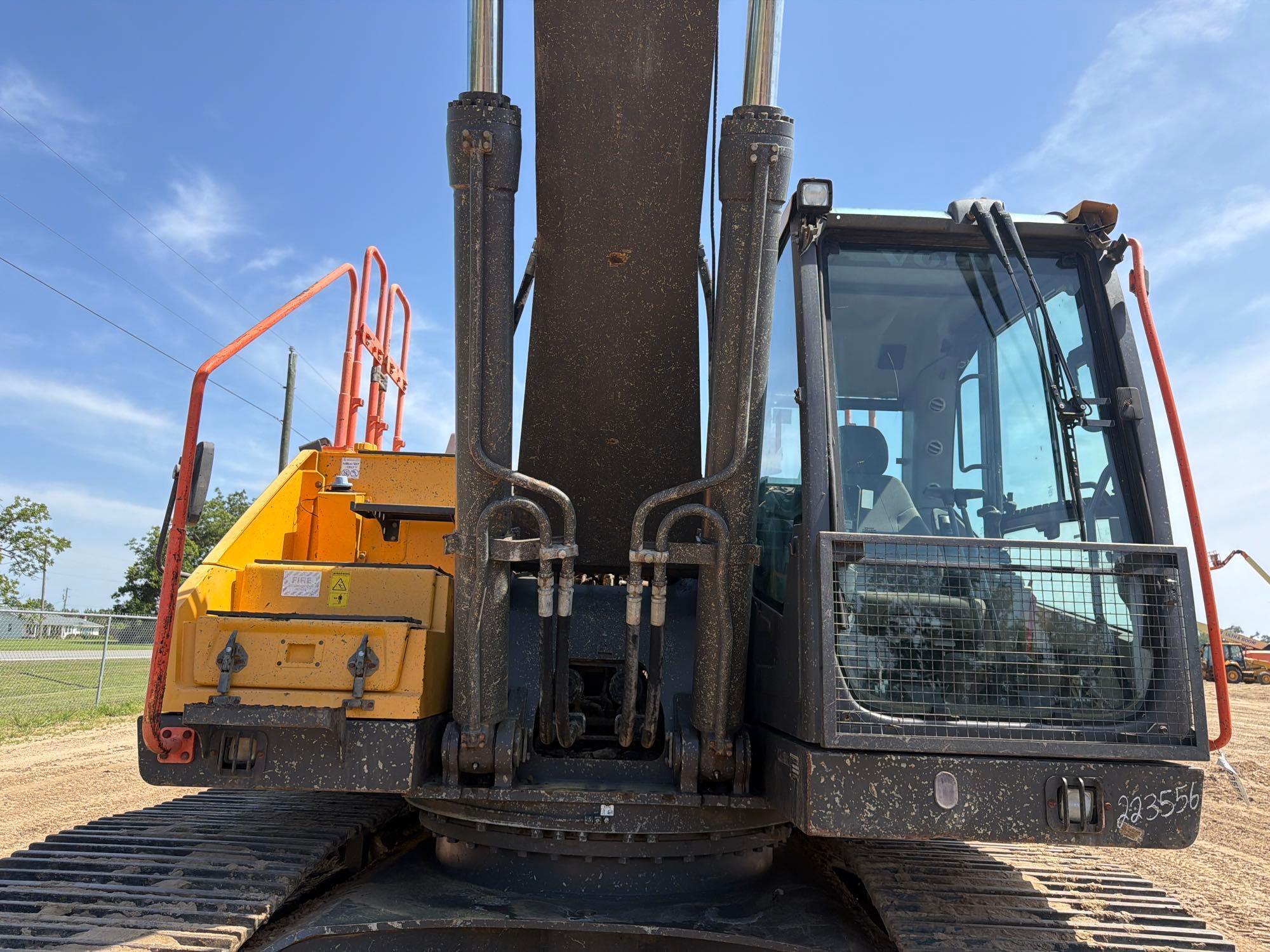 2018 Volvo EC300