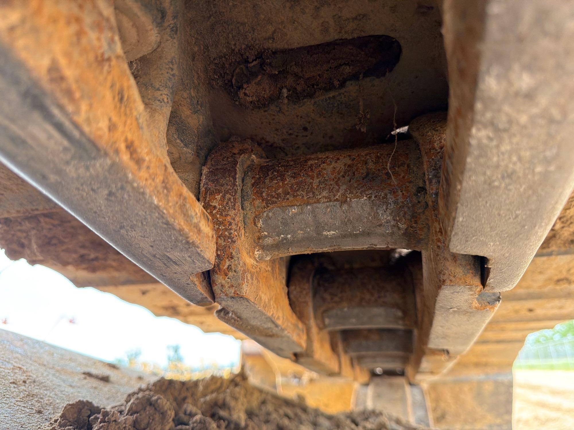 2019 Komatsu PC290LC-10