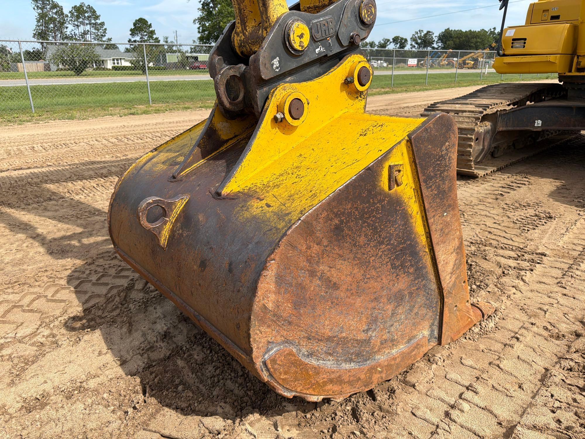 2019 Komatsu PC290LC-10