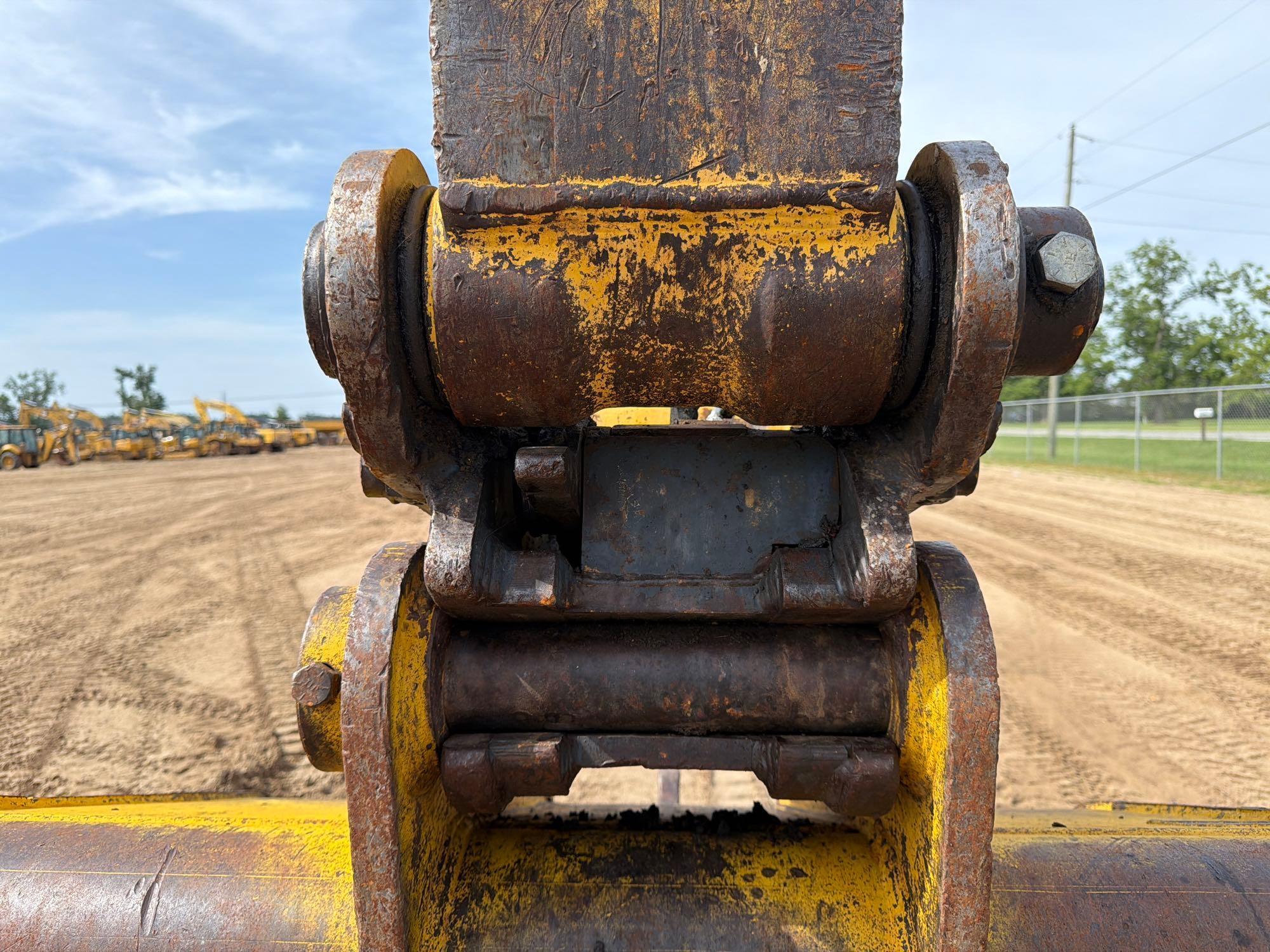 2019 Komatsu PC290LC-10