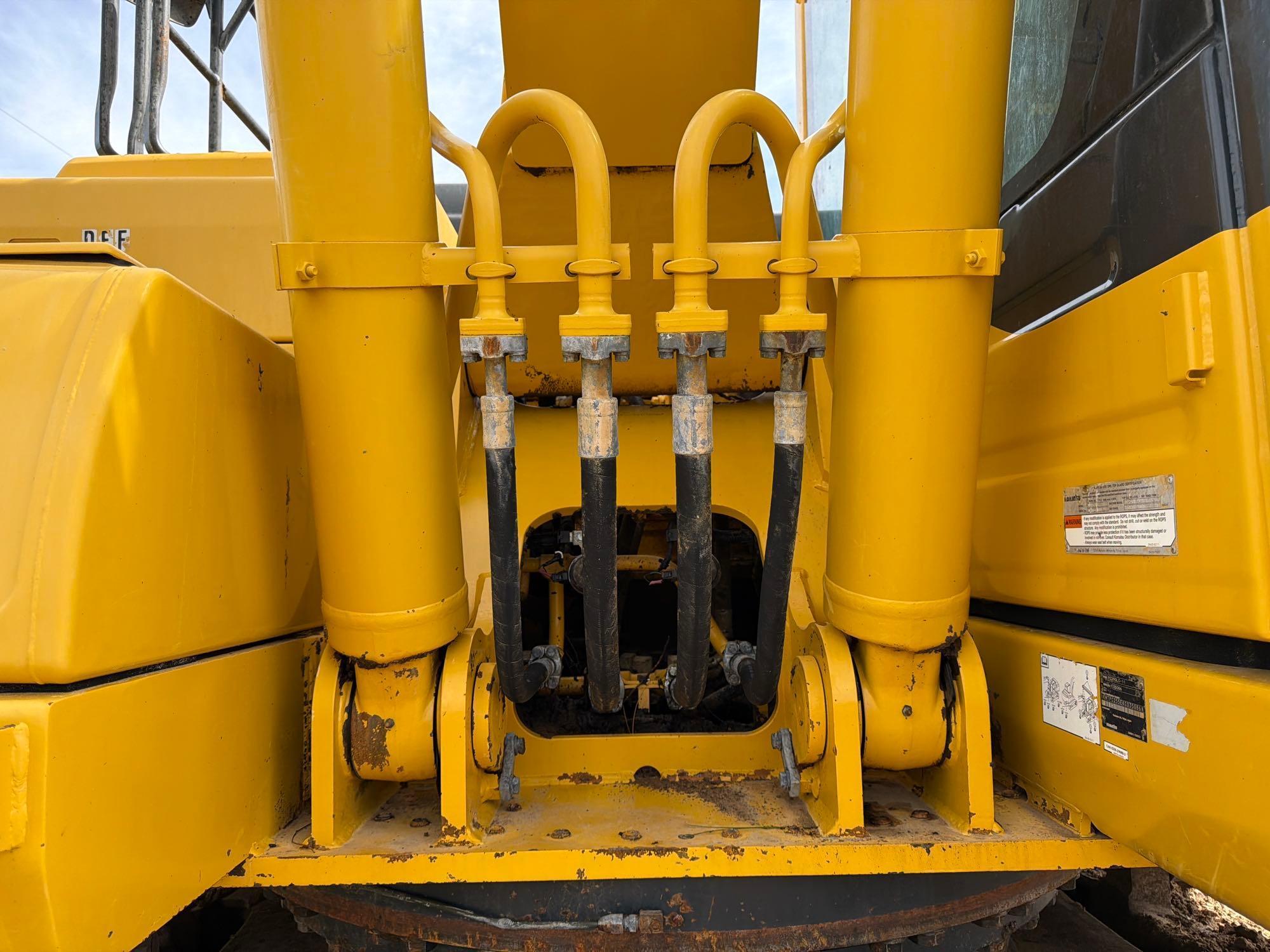 2019 Komatsu PC290LC-10