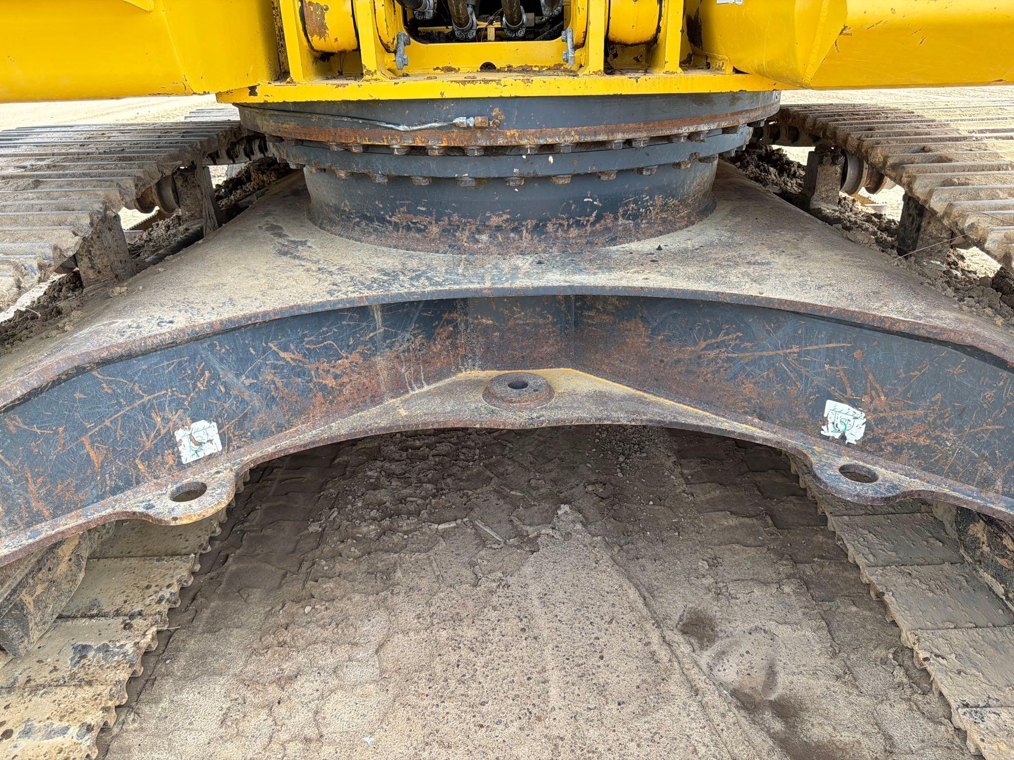 2019 Komatsu PC290LC-10