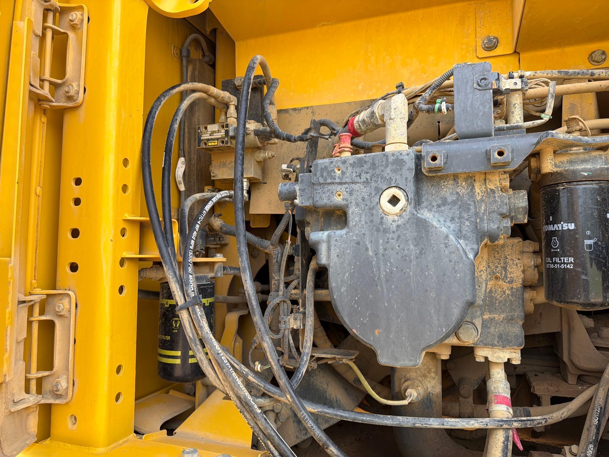 2019 Komatsu PC290LC-10
