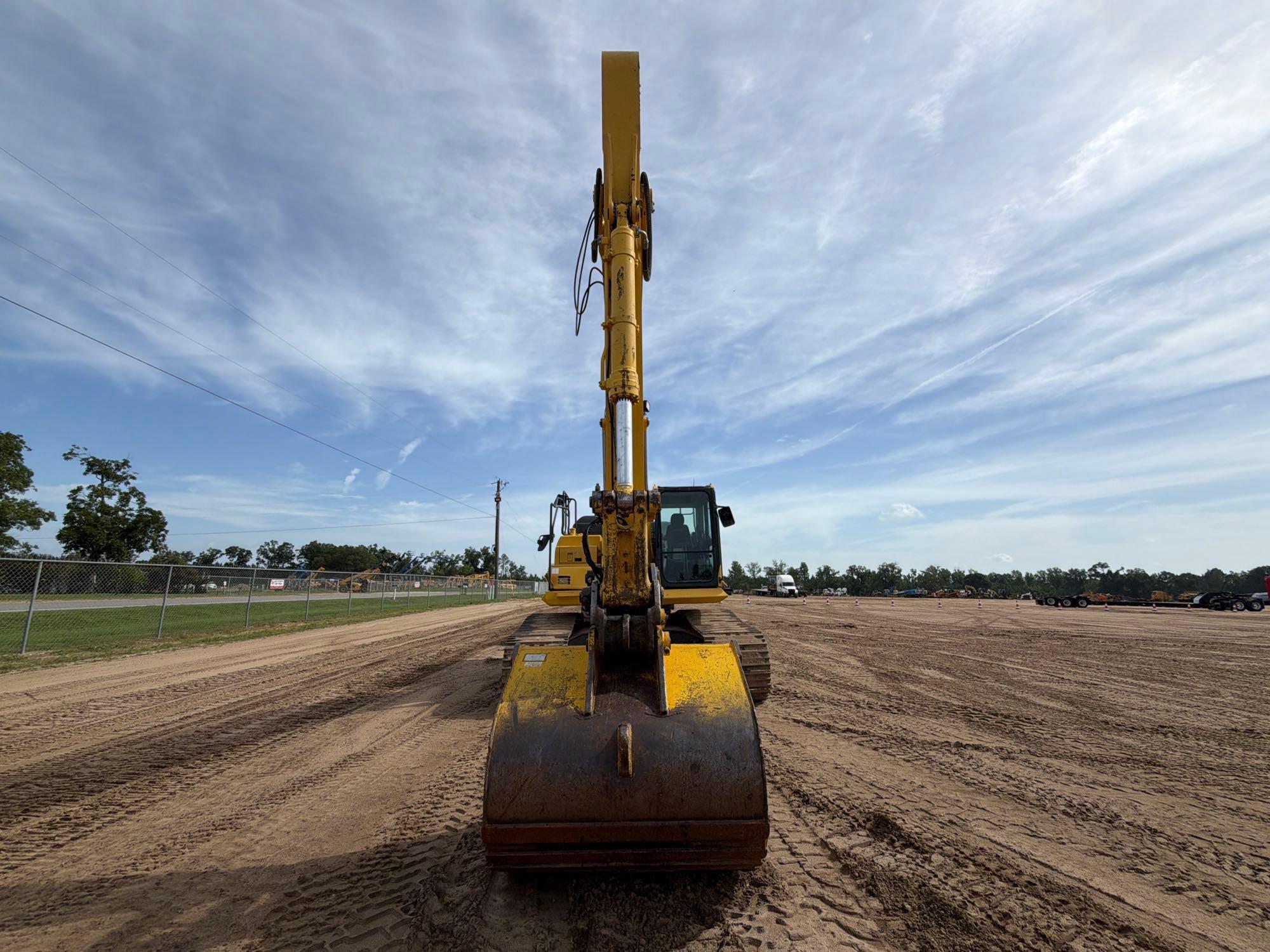 2019 Komatsu PC290LC-10