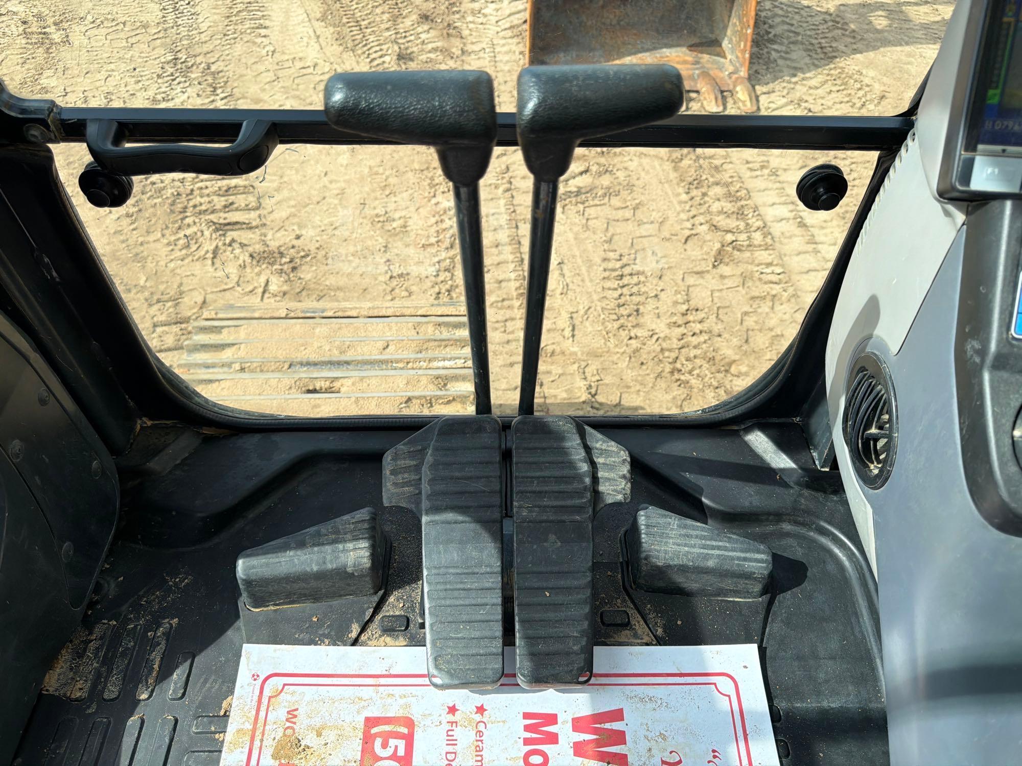 2019 Komatsu PC290LC-10