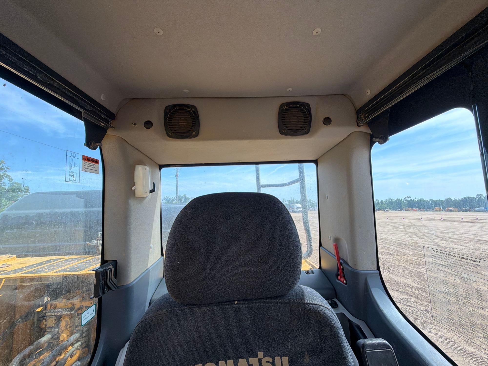 2019 Komatsu PC290LC-10