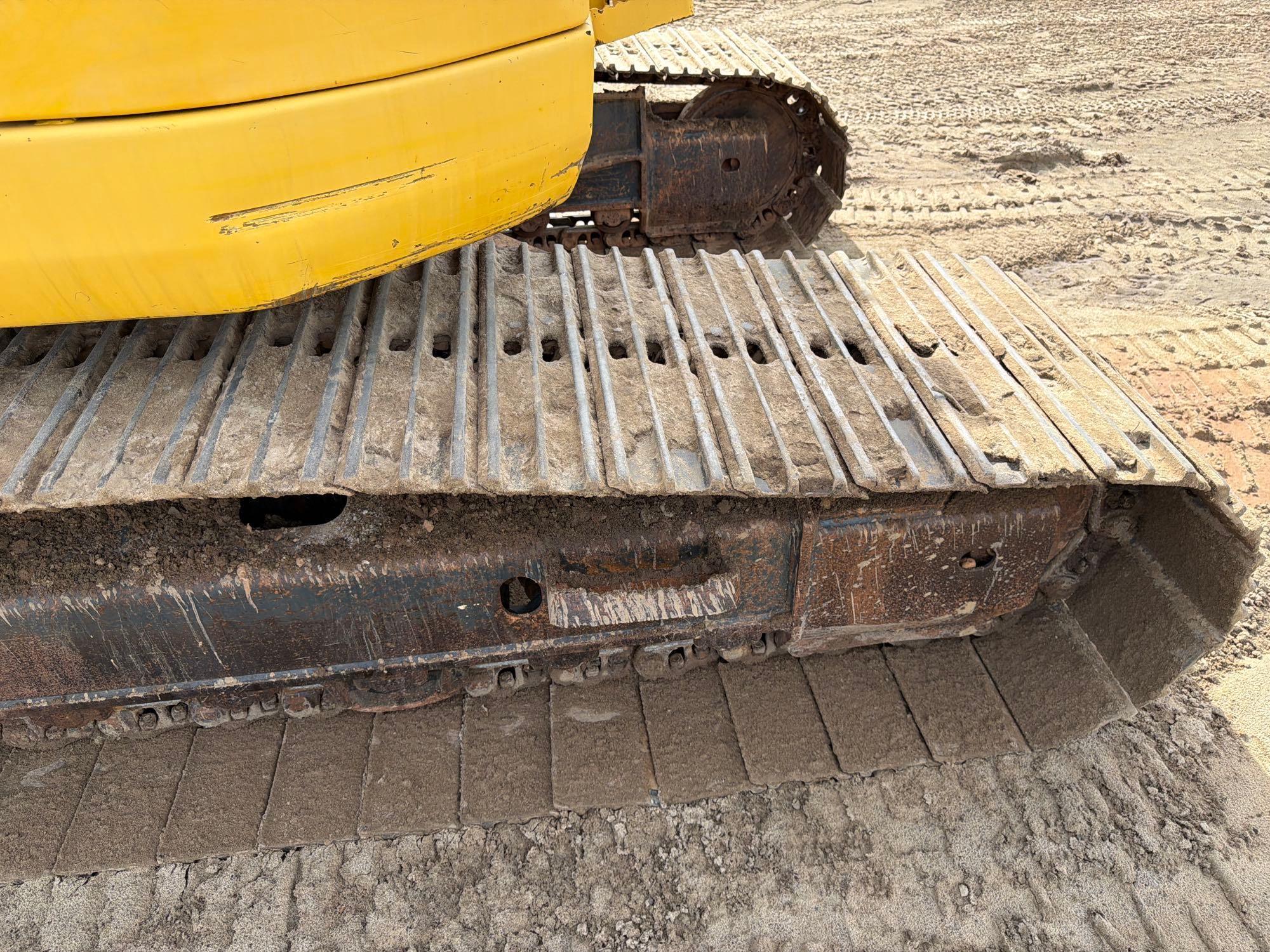 2007 Komatsu PC228USLC-3E0