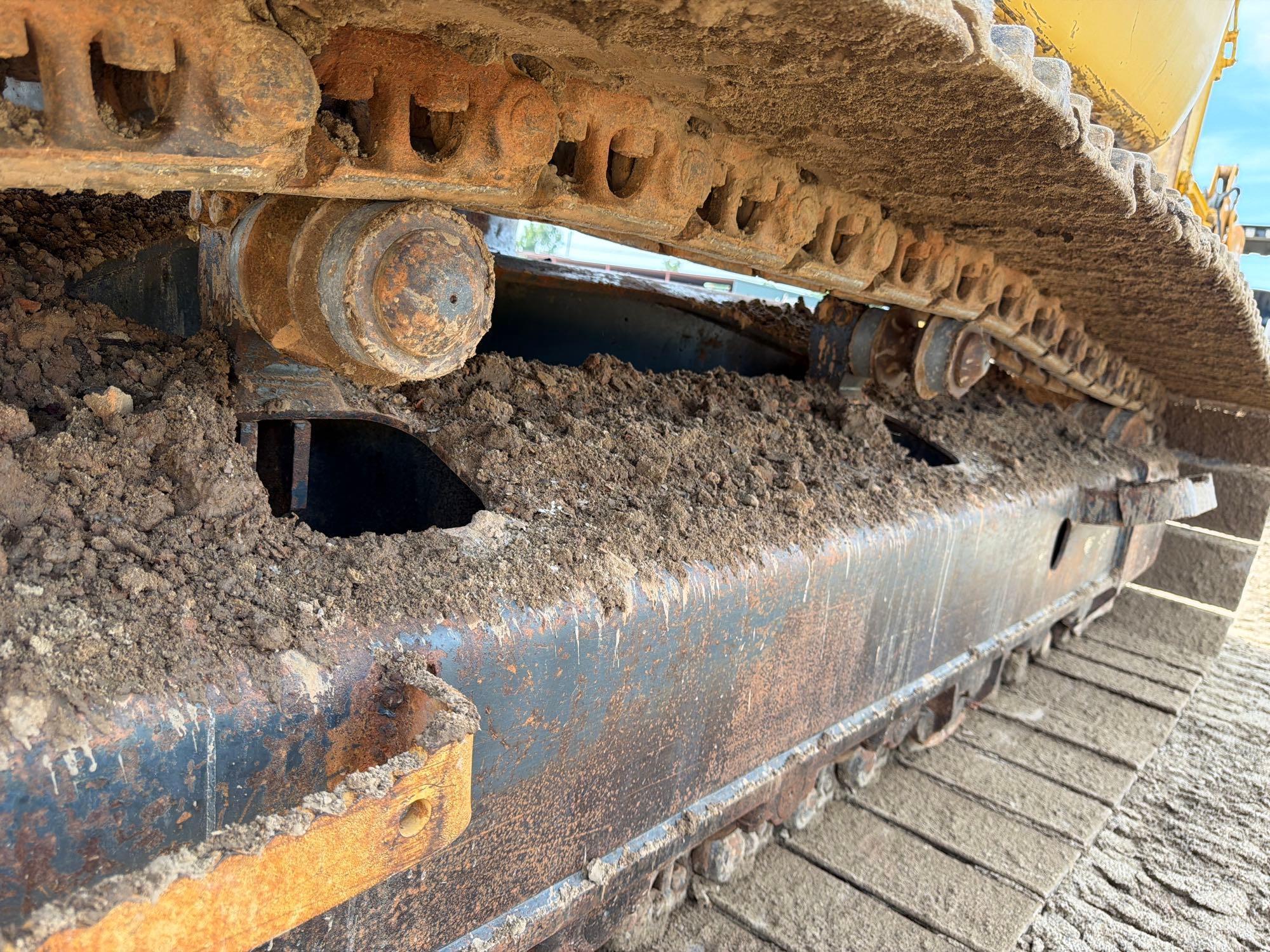 2007 Komatsu PC228USLC-3E0