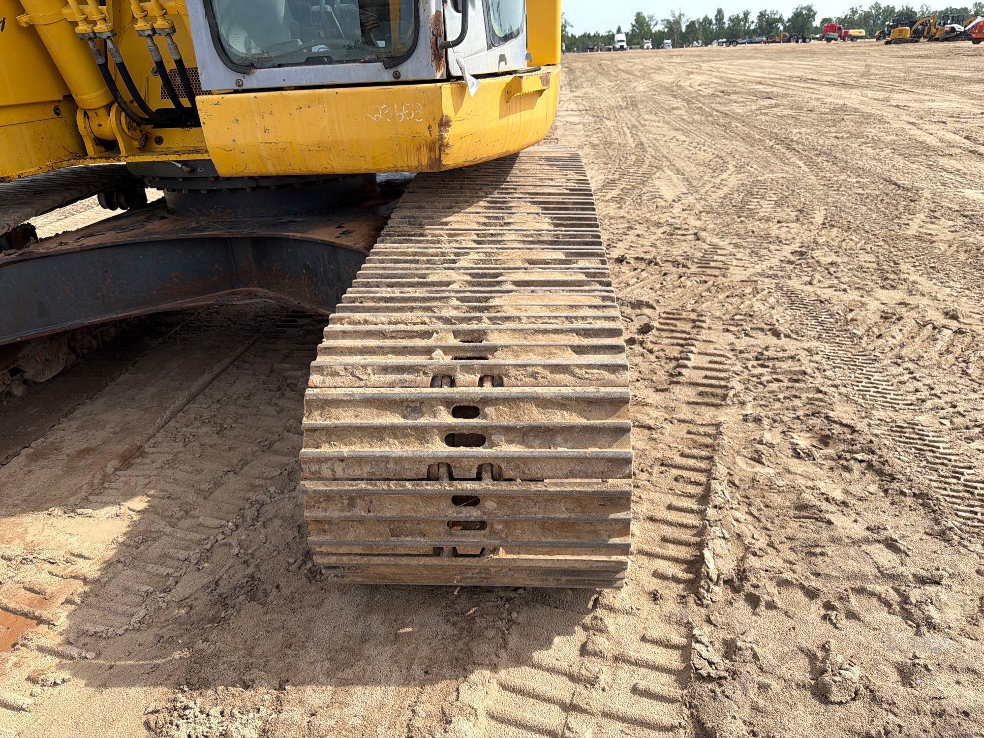 2007 Komatsu PC228USLC-3E0