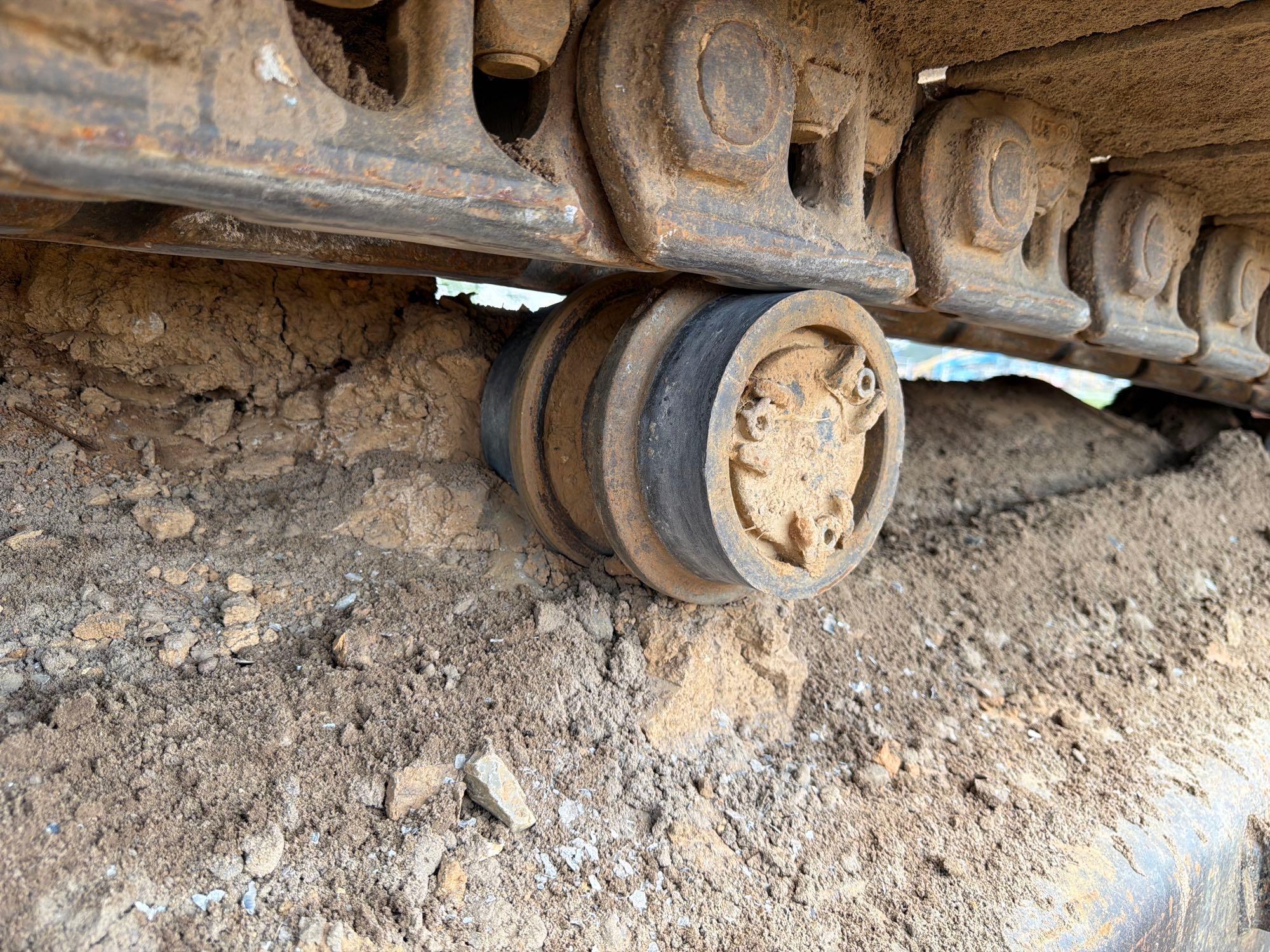 2003 Caterpillar 330C L