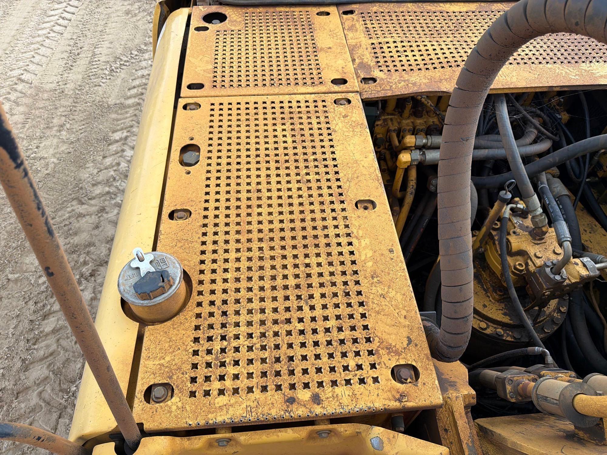 2003 Caterpillar 330C L