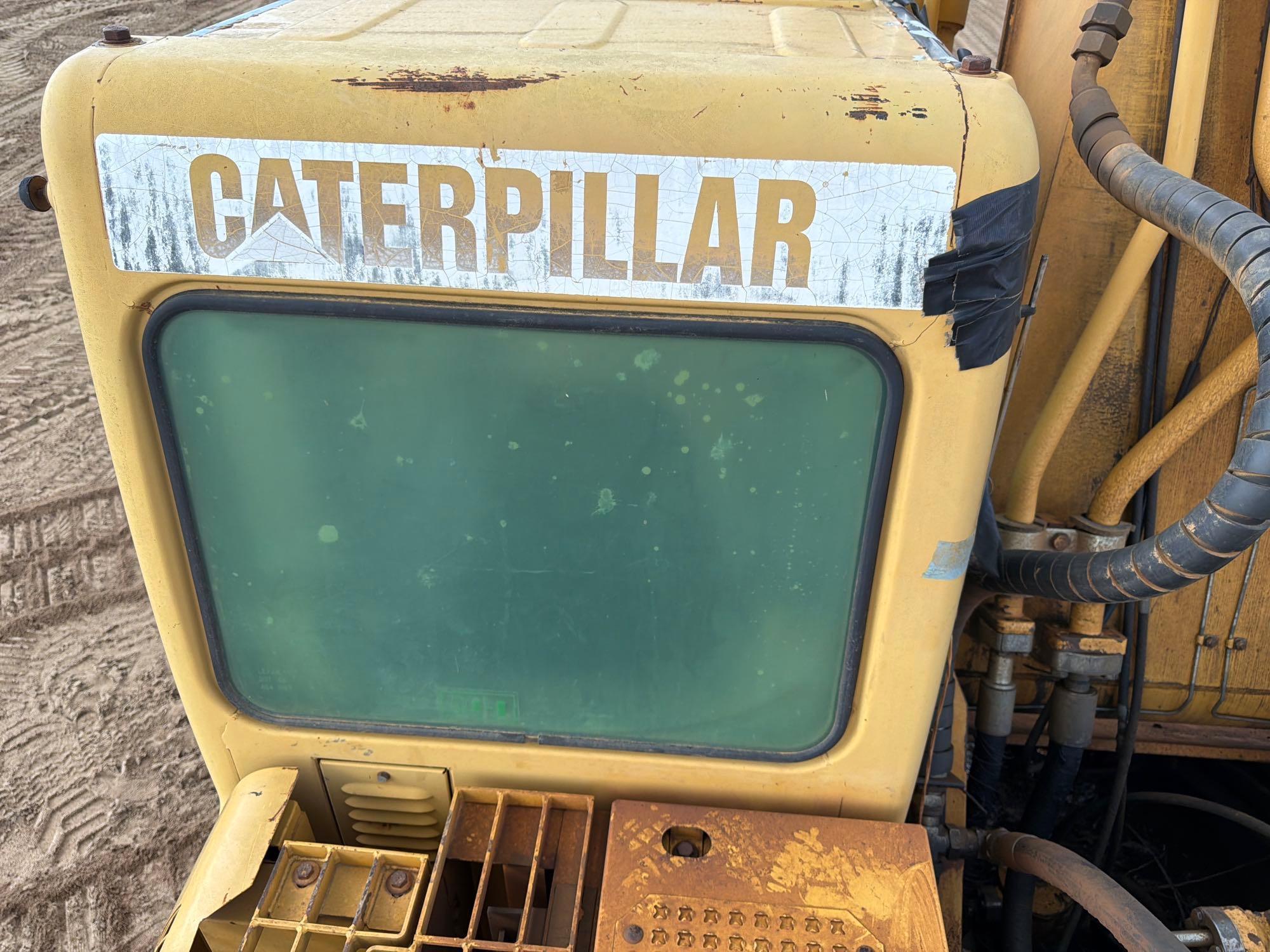 2003 Caterpillar 330C L