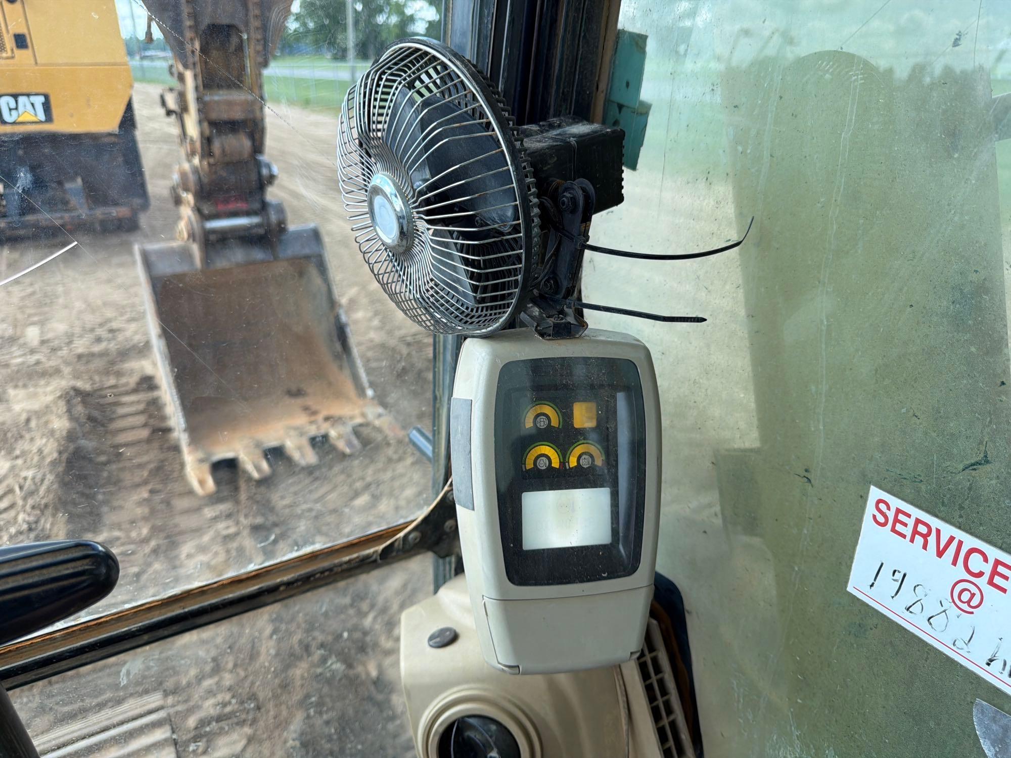 2003 Caterpillar 330C L