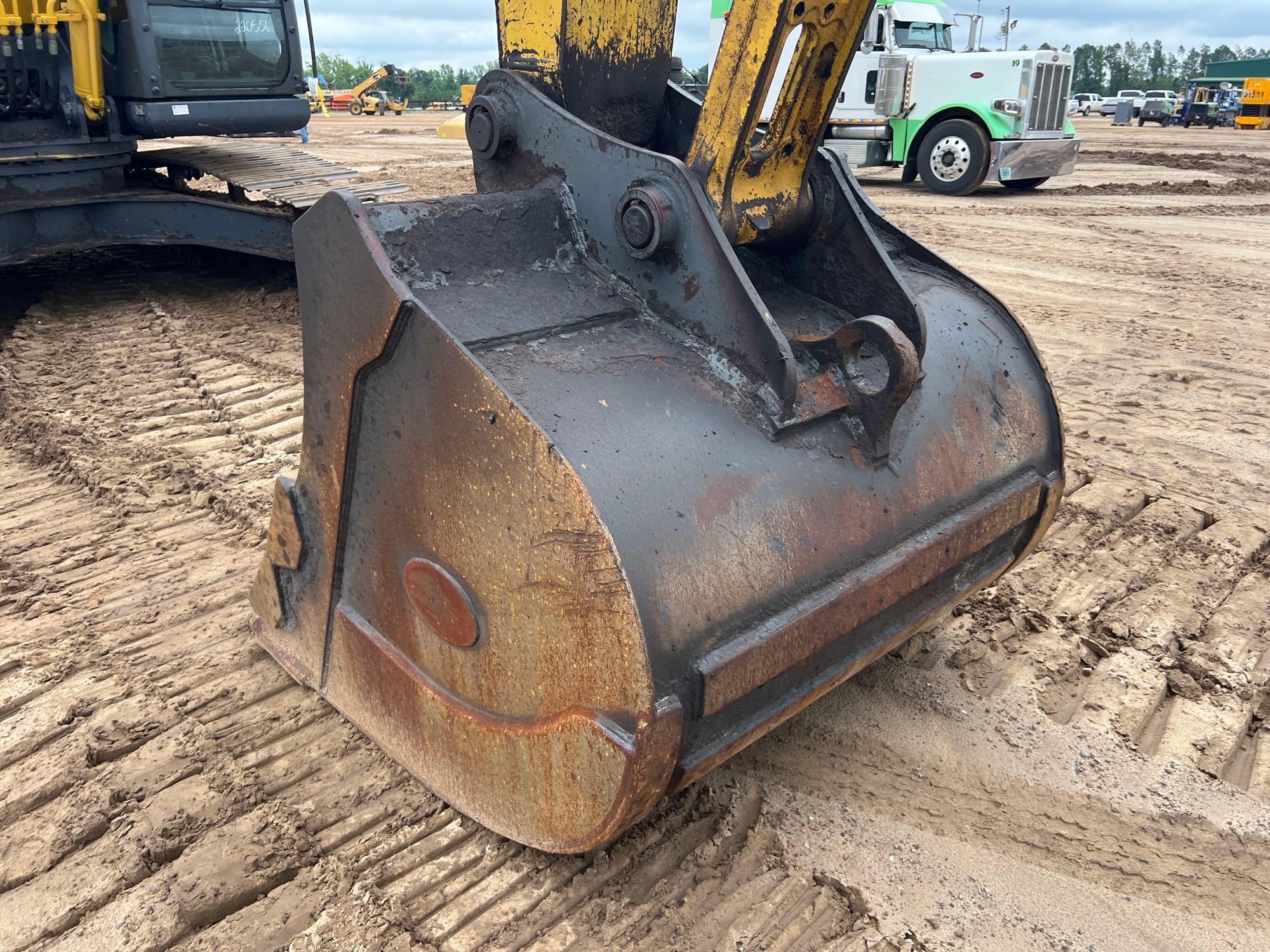 Kobelco SK260LC