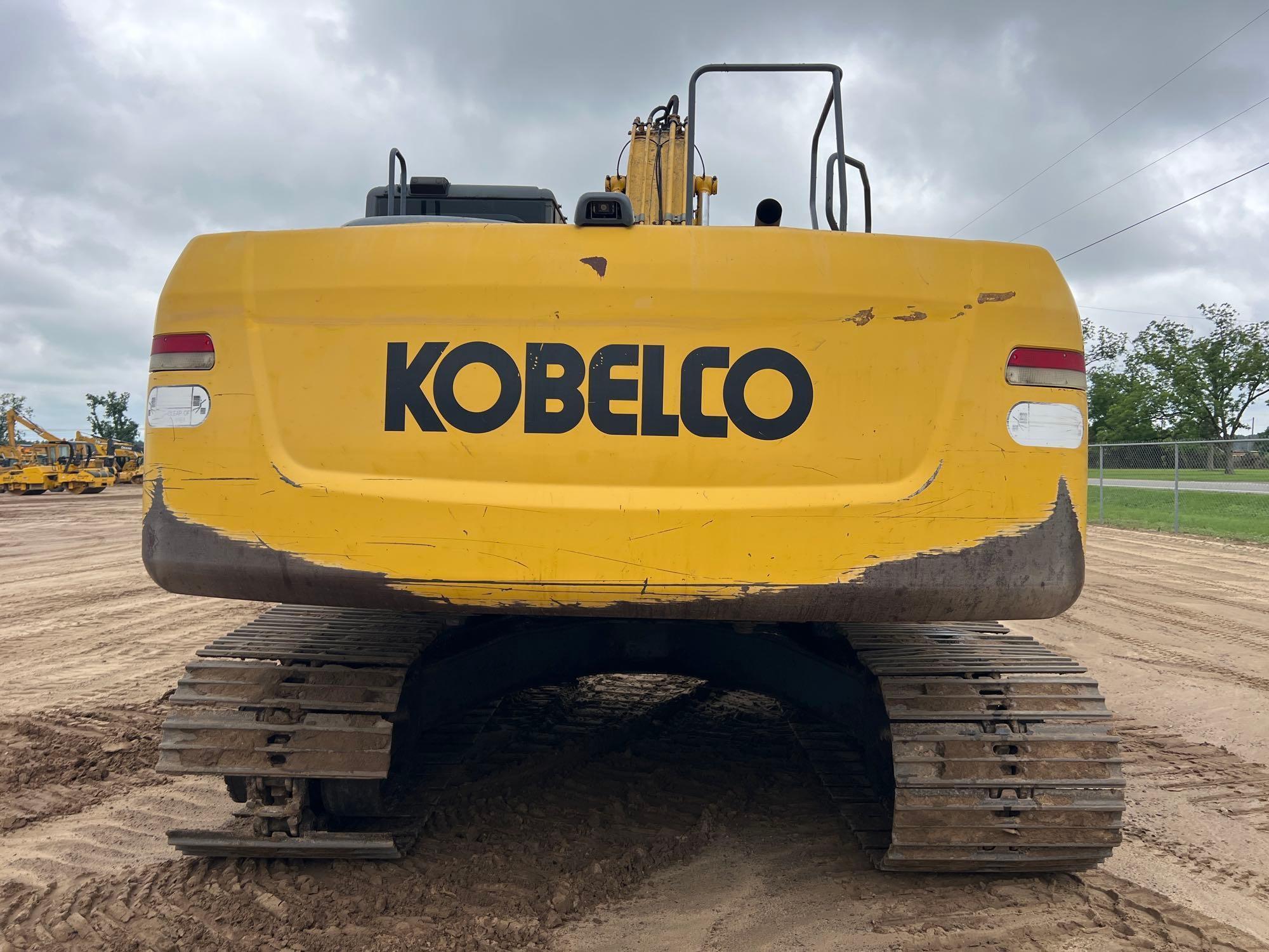 Kobelco SK260LC