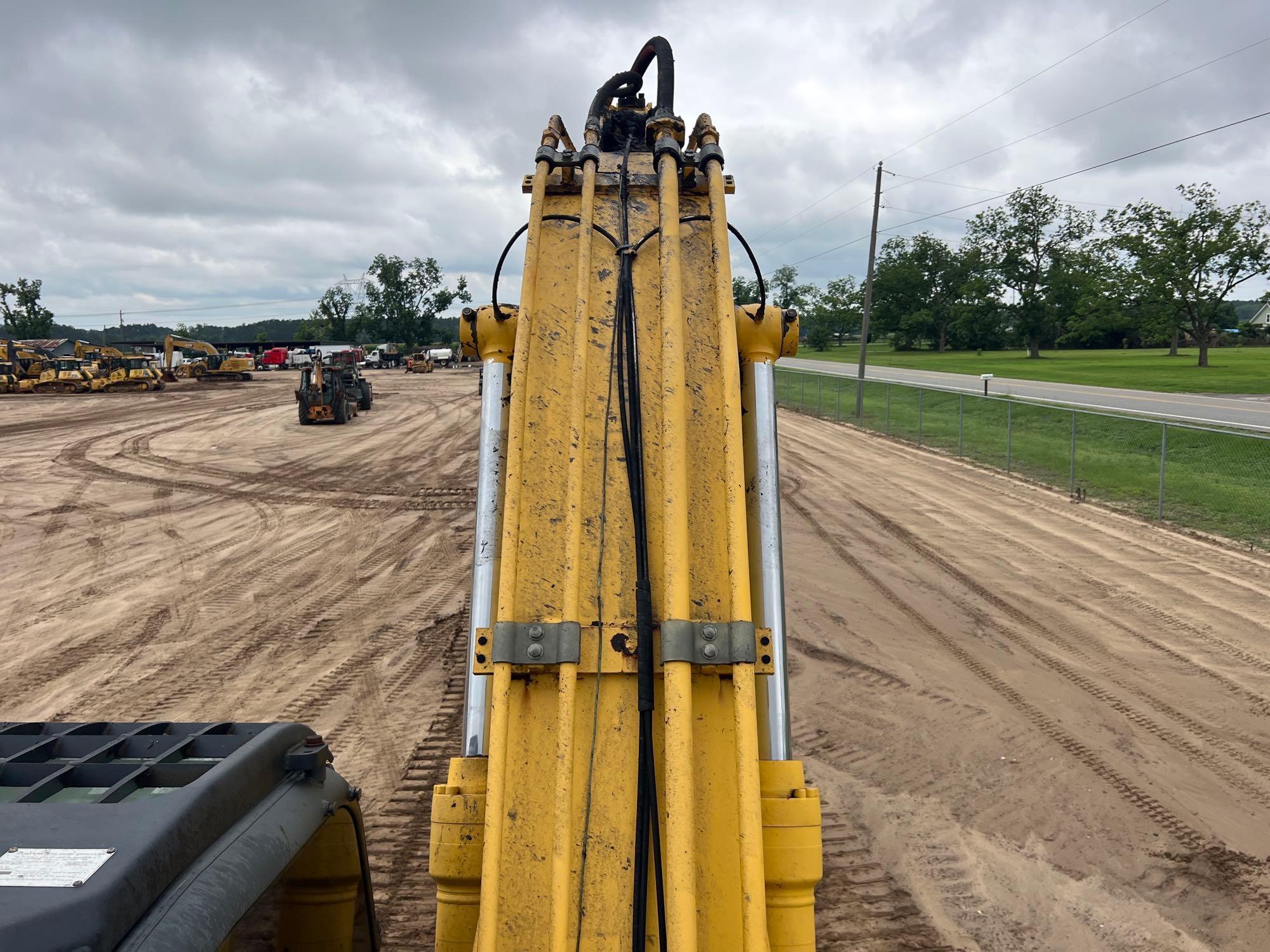 Kobelco SK260LC