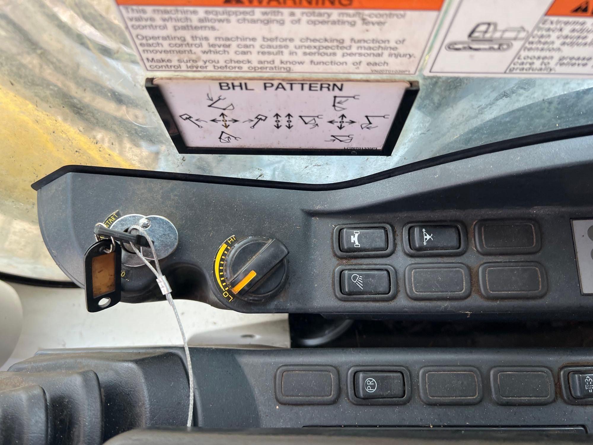 Kobelco SK260LC
