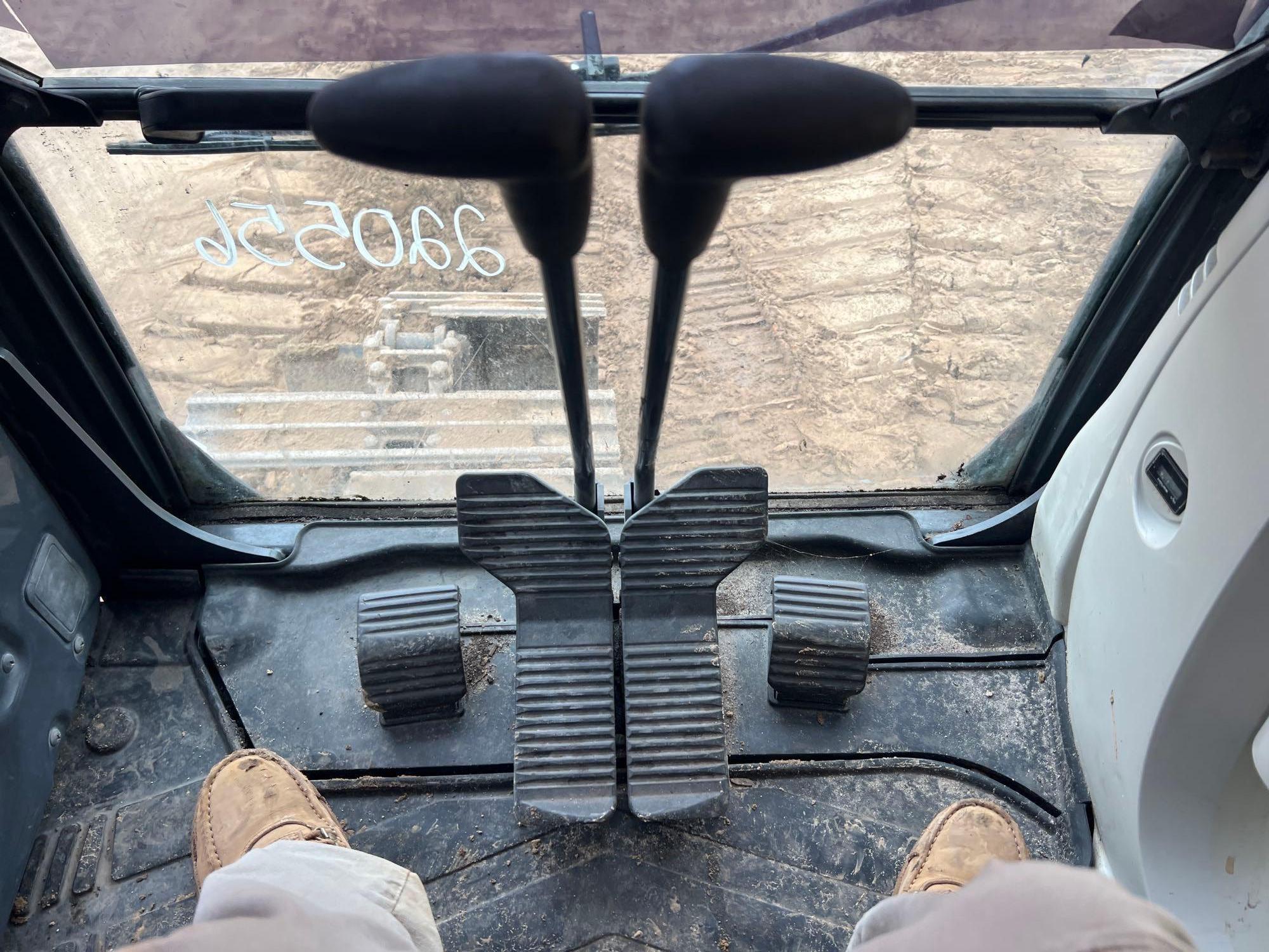 Kobelco SK260LC