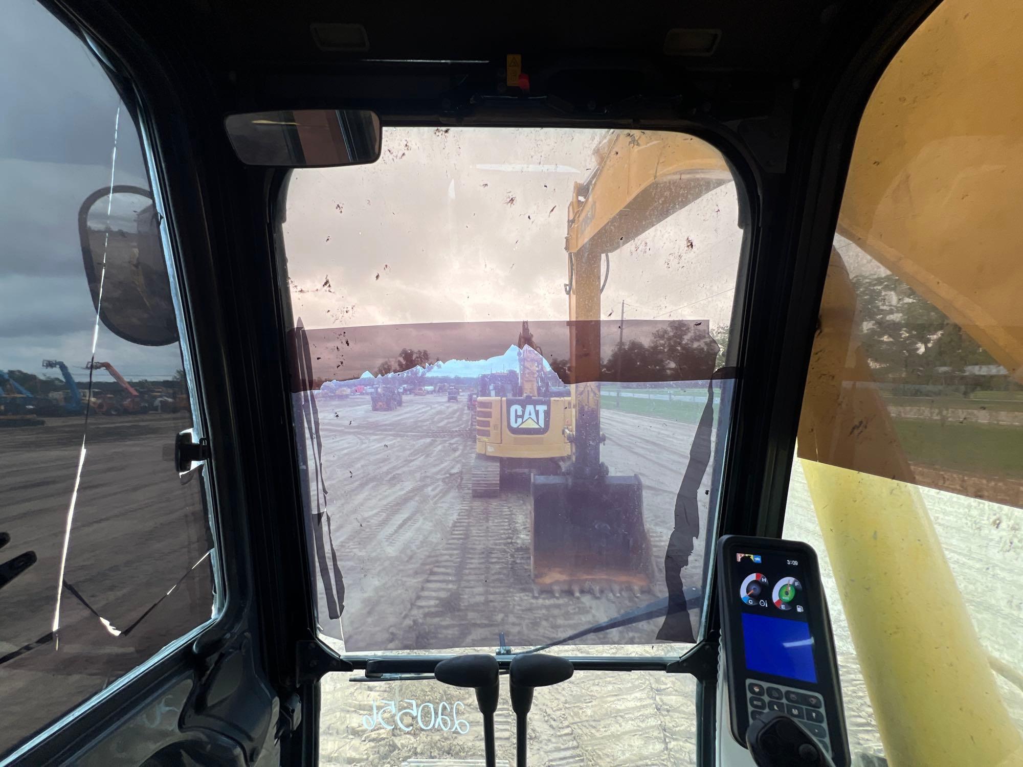 Kobelco SK260LC