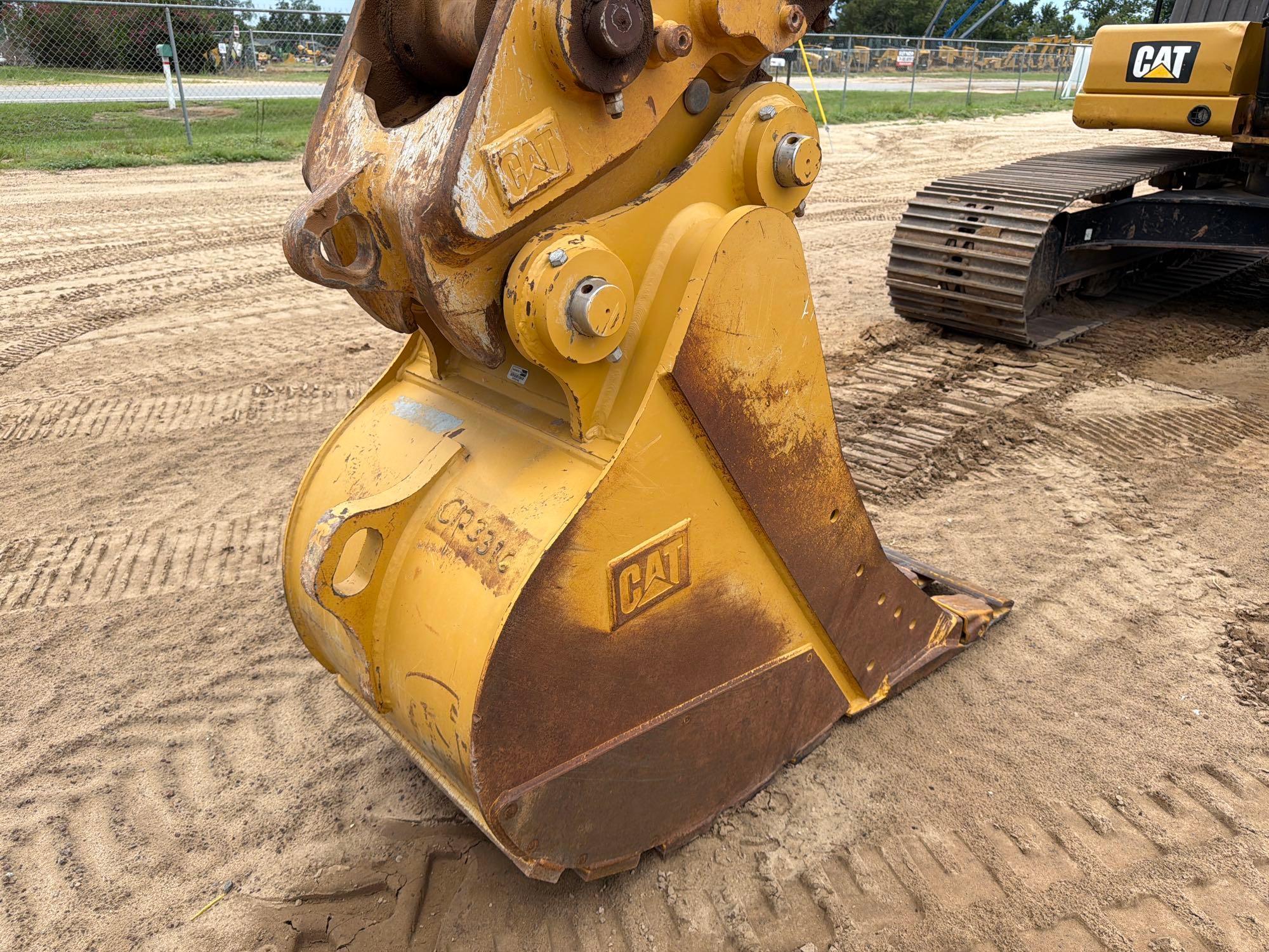 2019 Caterpillar 323