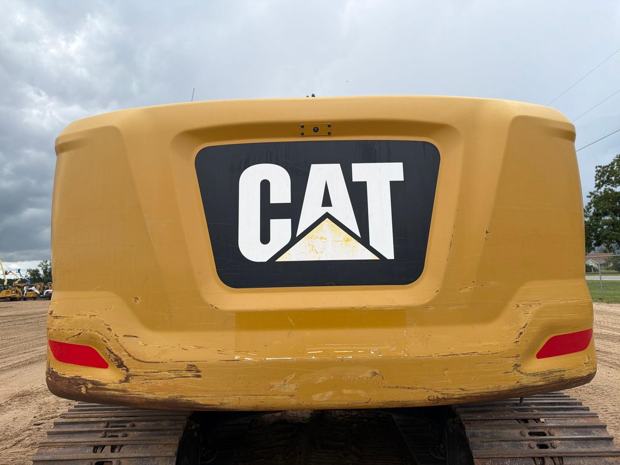 2019 Caterpillar 323