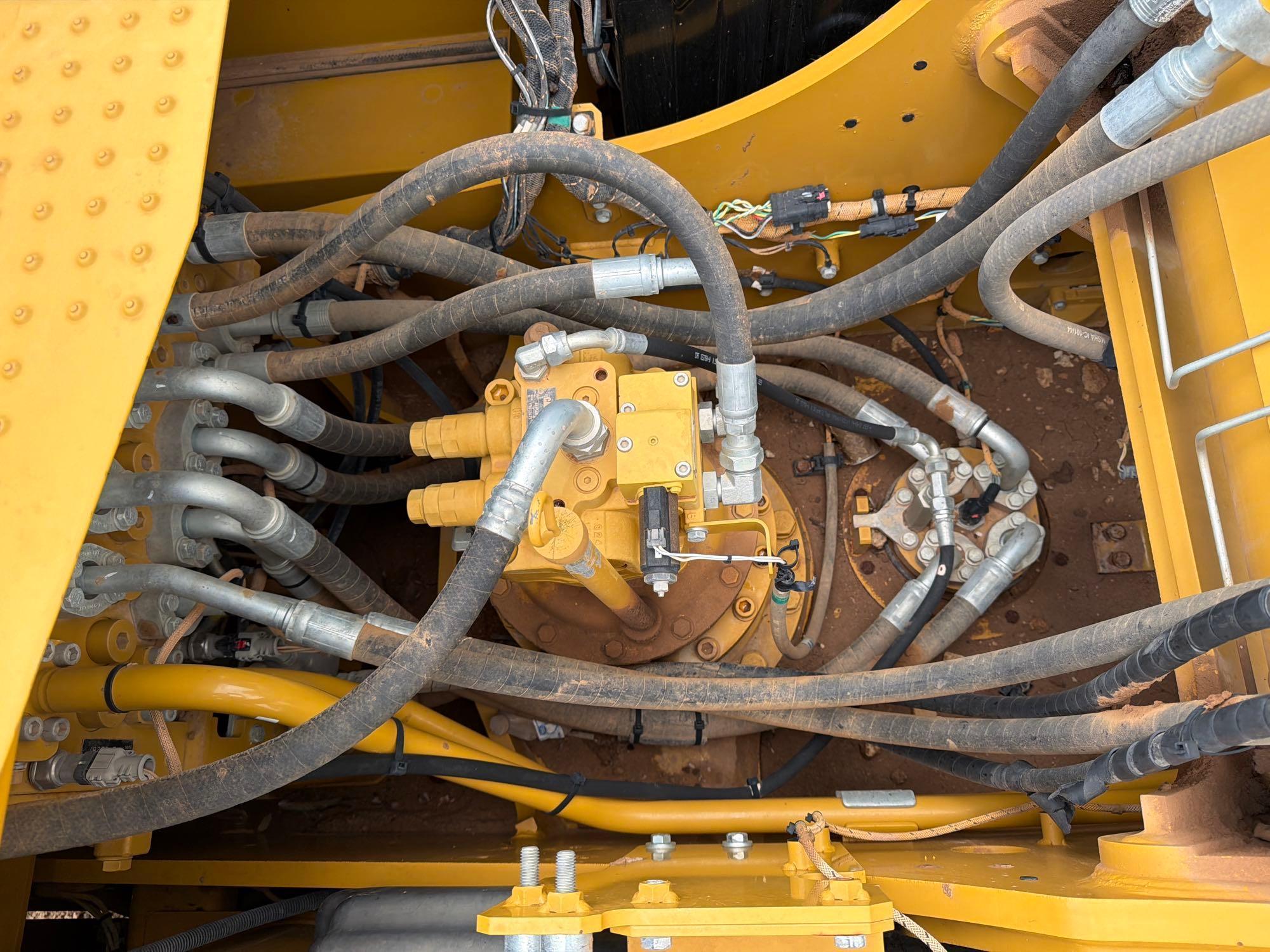 2019 Caterpillar 323