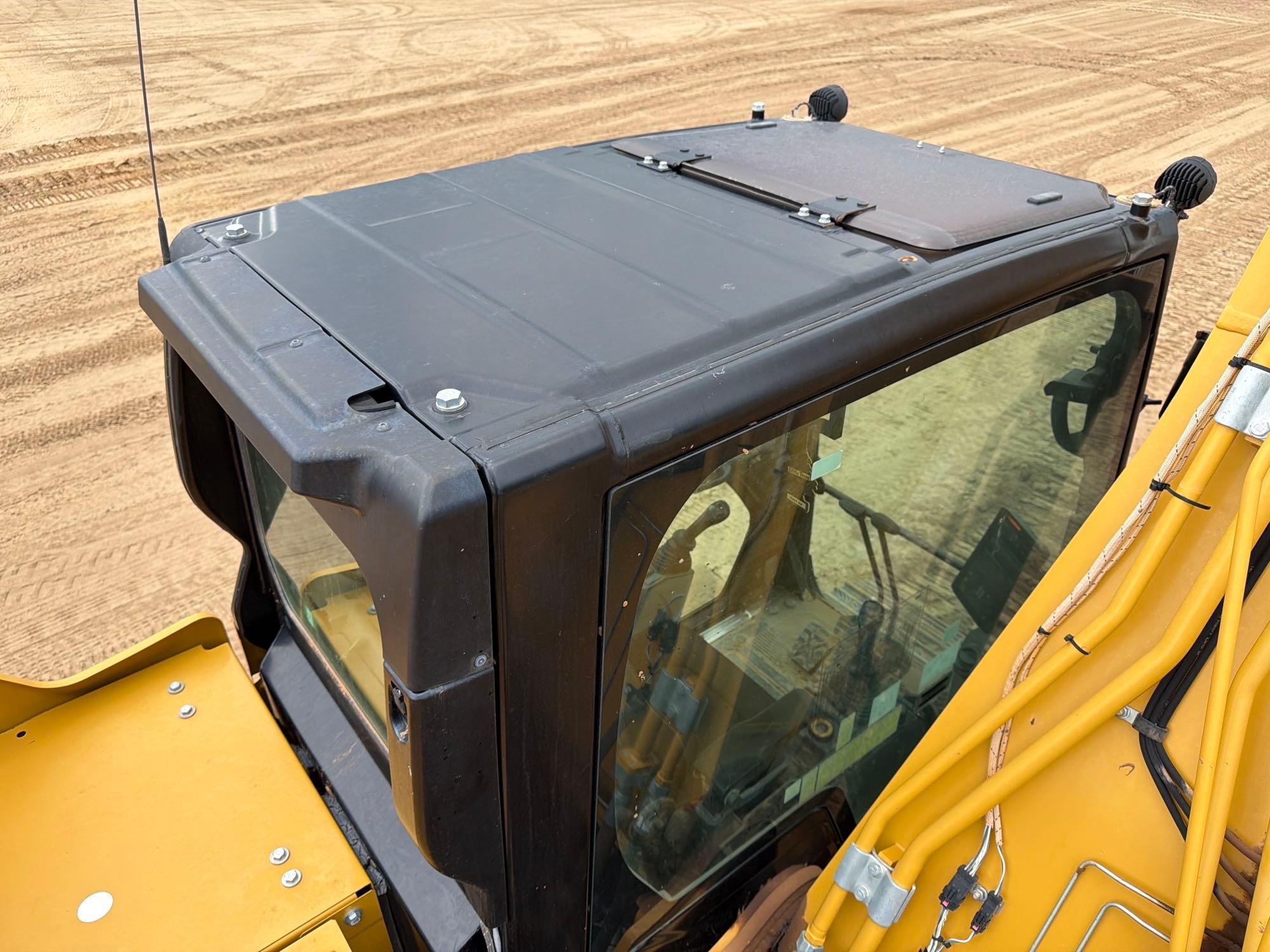 2019 Caterpillar 323