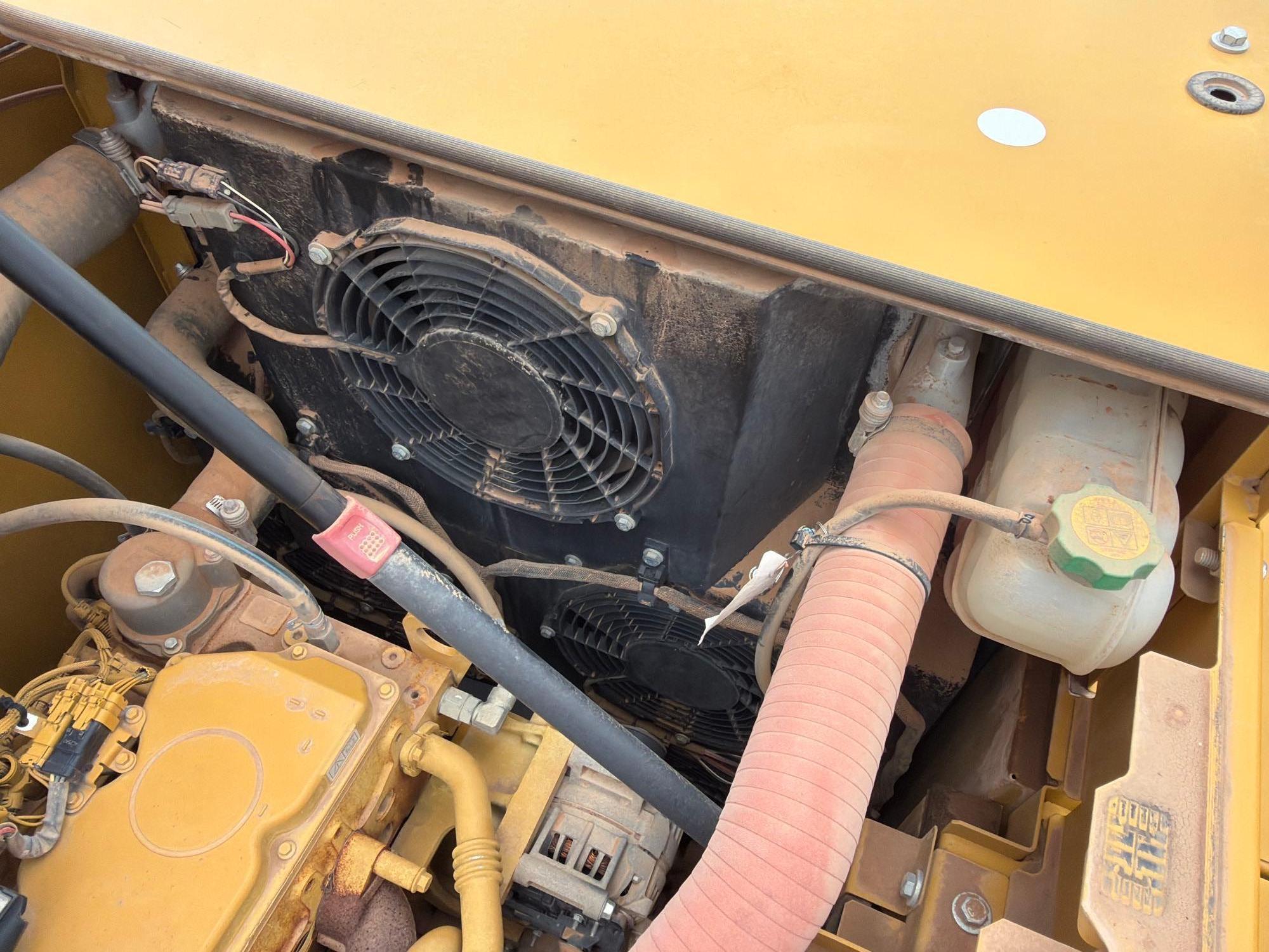 2019 Caterpillar 323