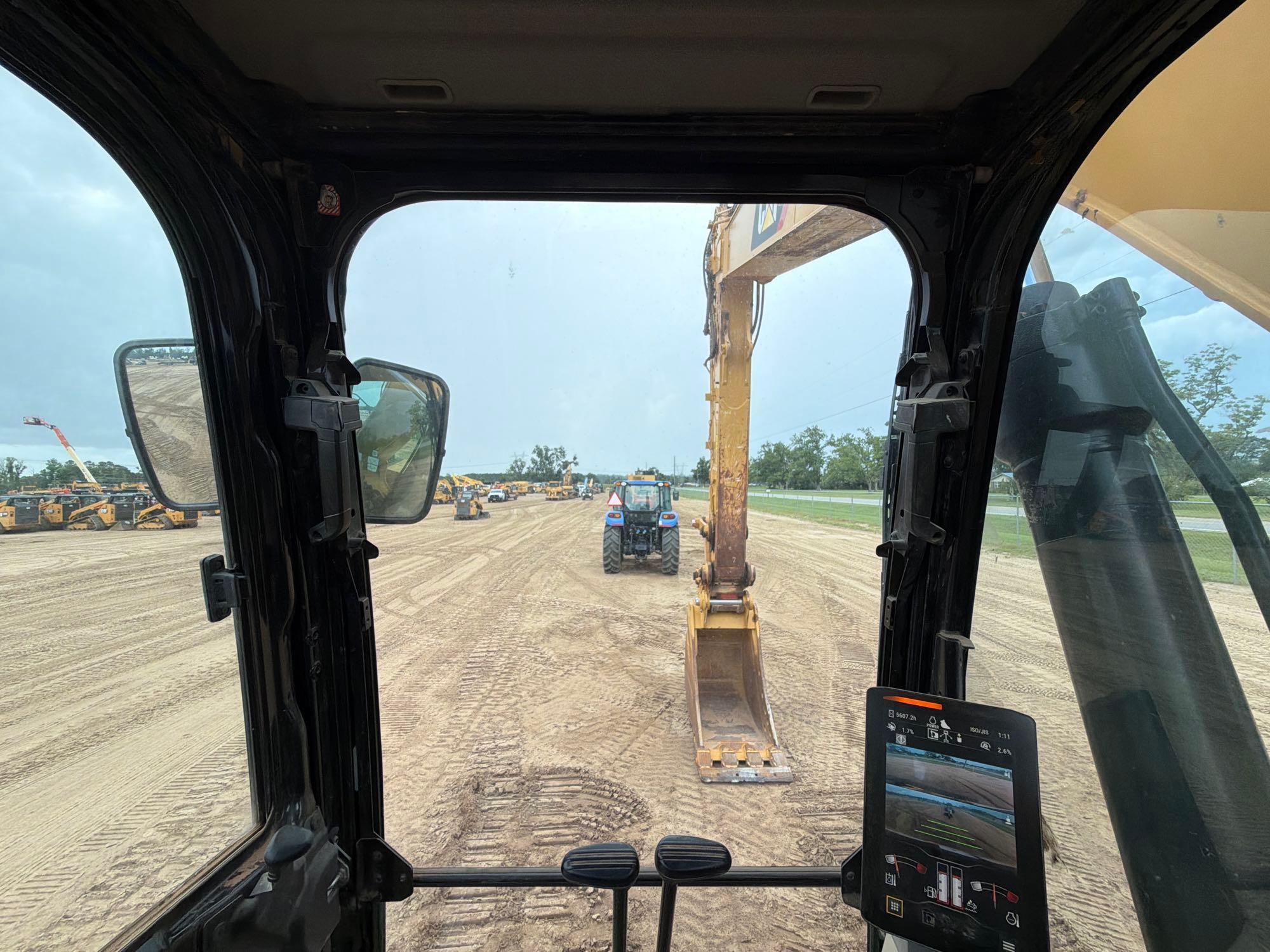 2019 Caterpillar 323