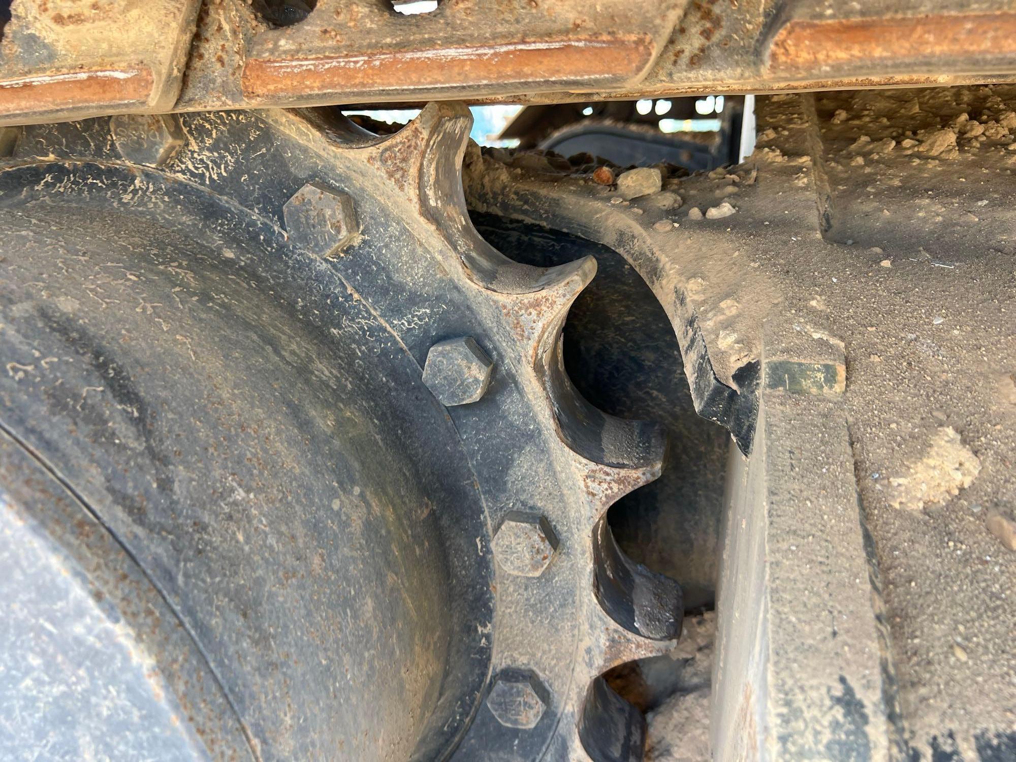 2022 Caterpillar 320